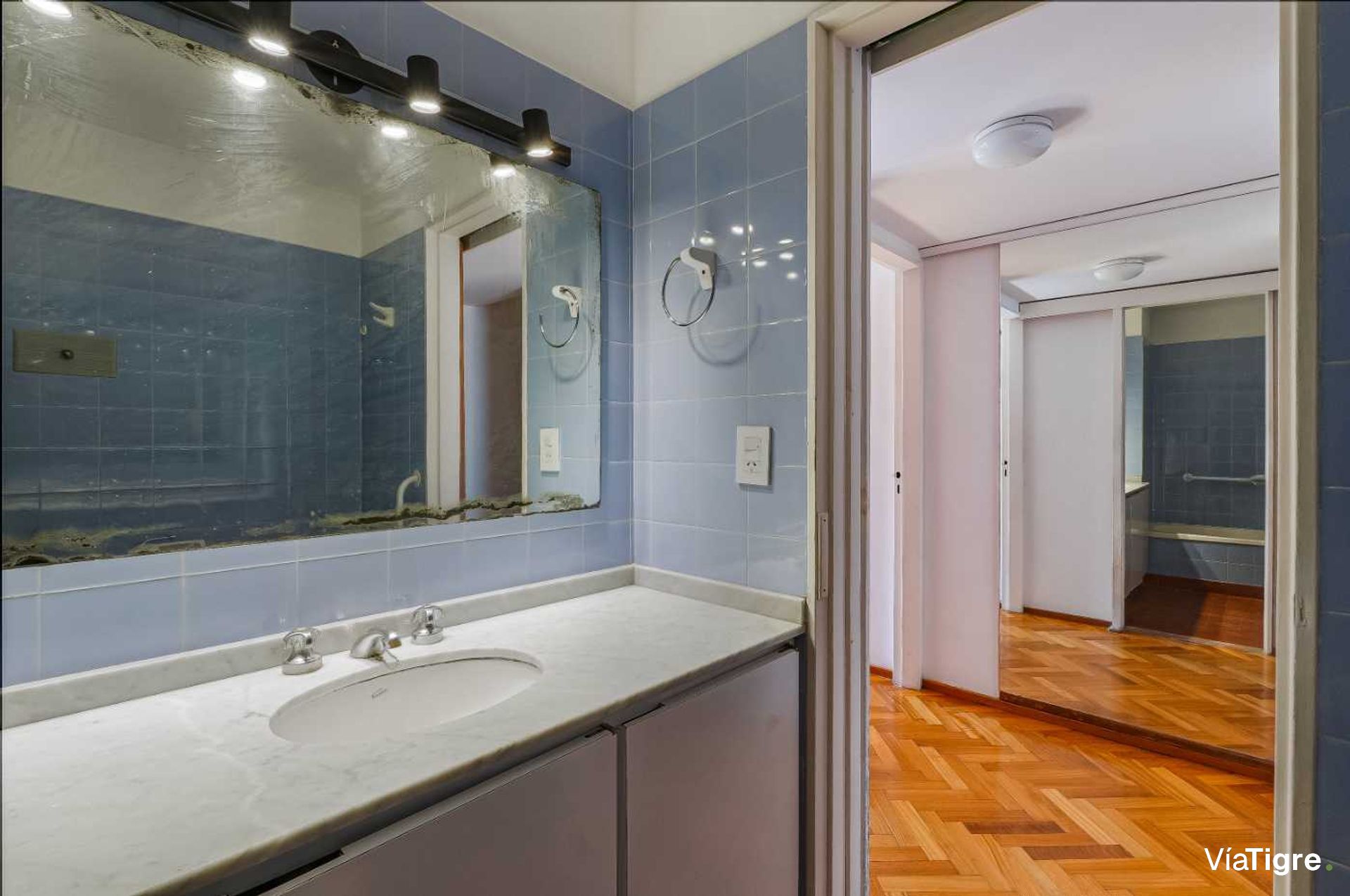 Venta Departamento 5 amb con Cochera, Martínez