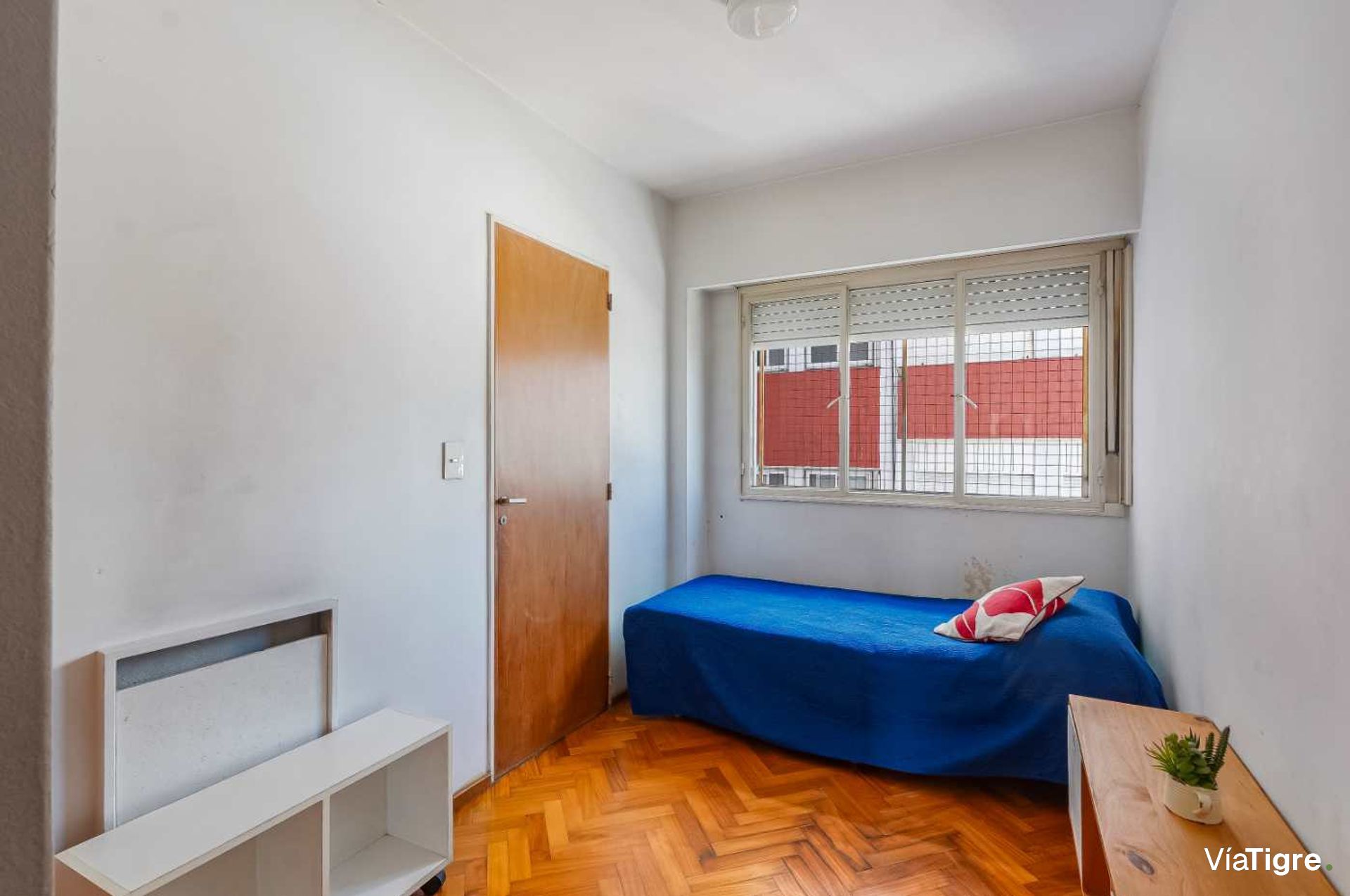 Venta Departamento 5 amb con Cochera, Martínez