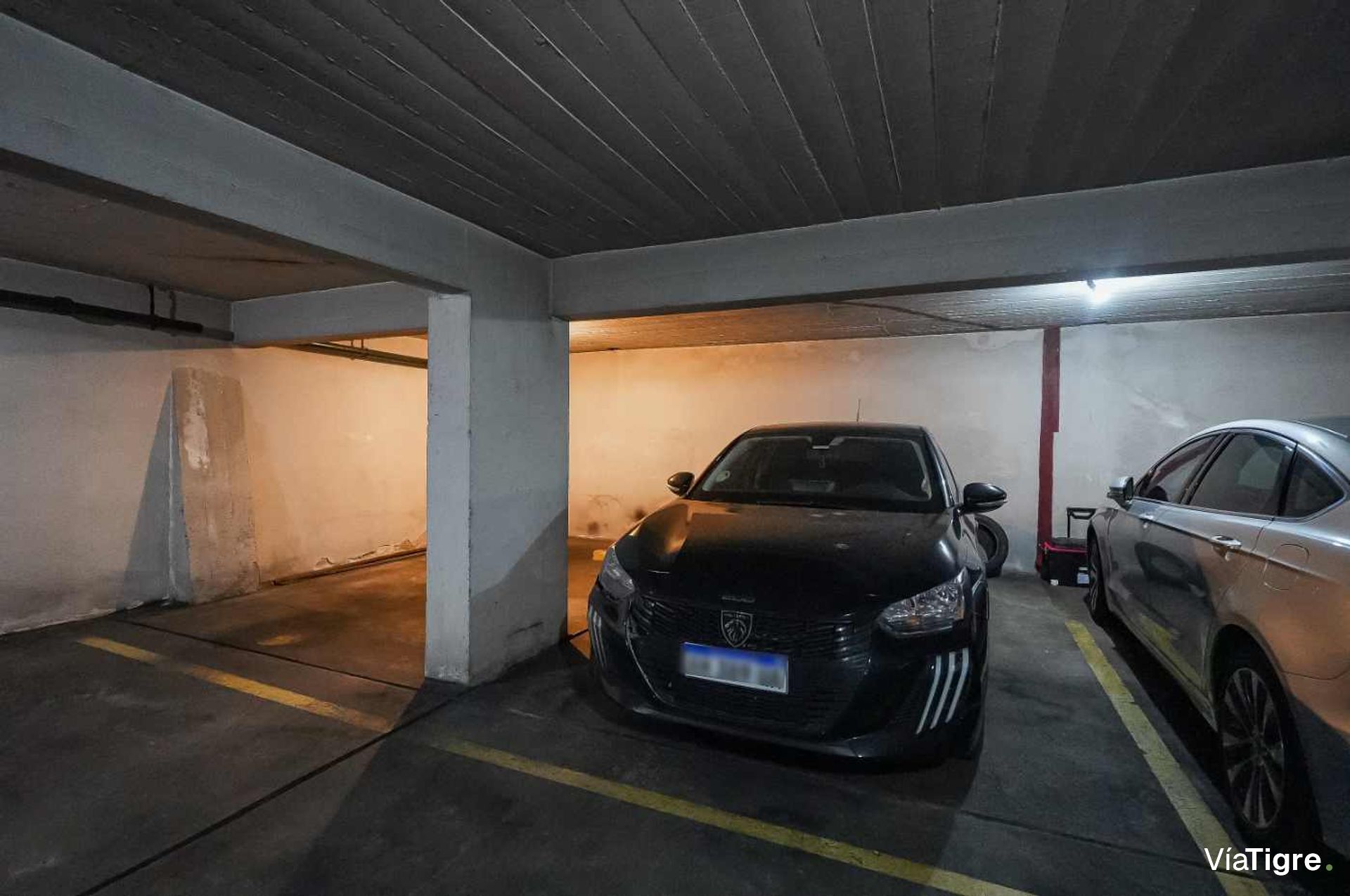 Venta Departamento 5 amb con Cochera, Martínez