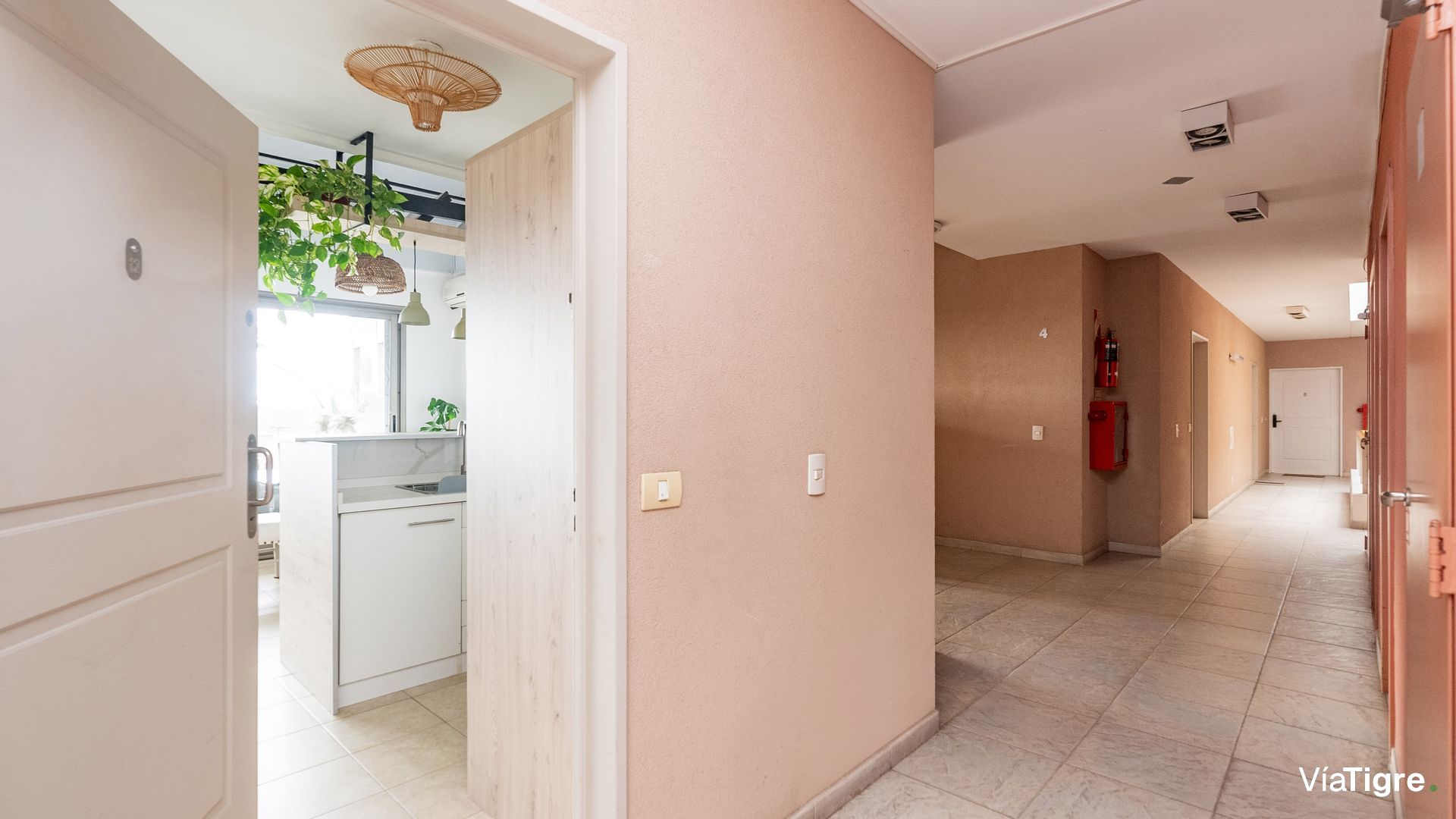 Un Monoambiente diferente con amplio Balcon!!