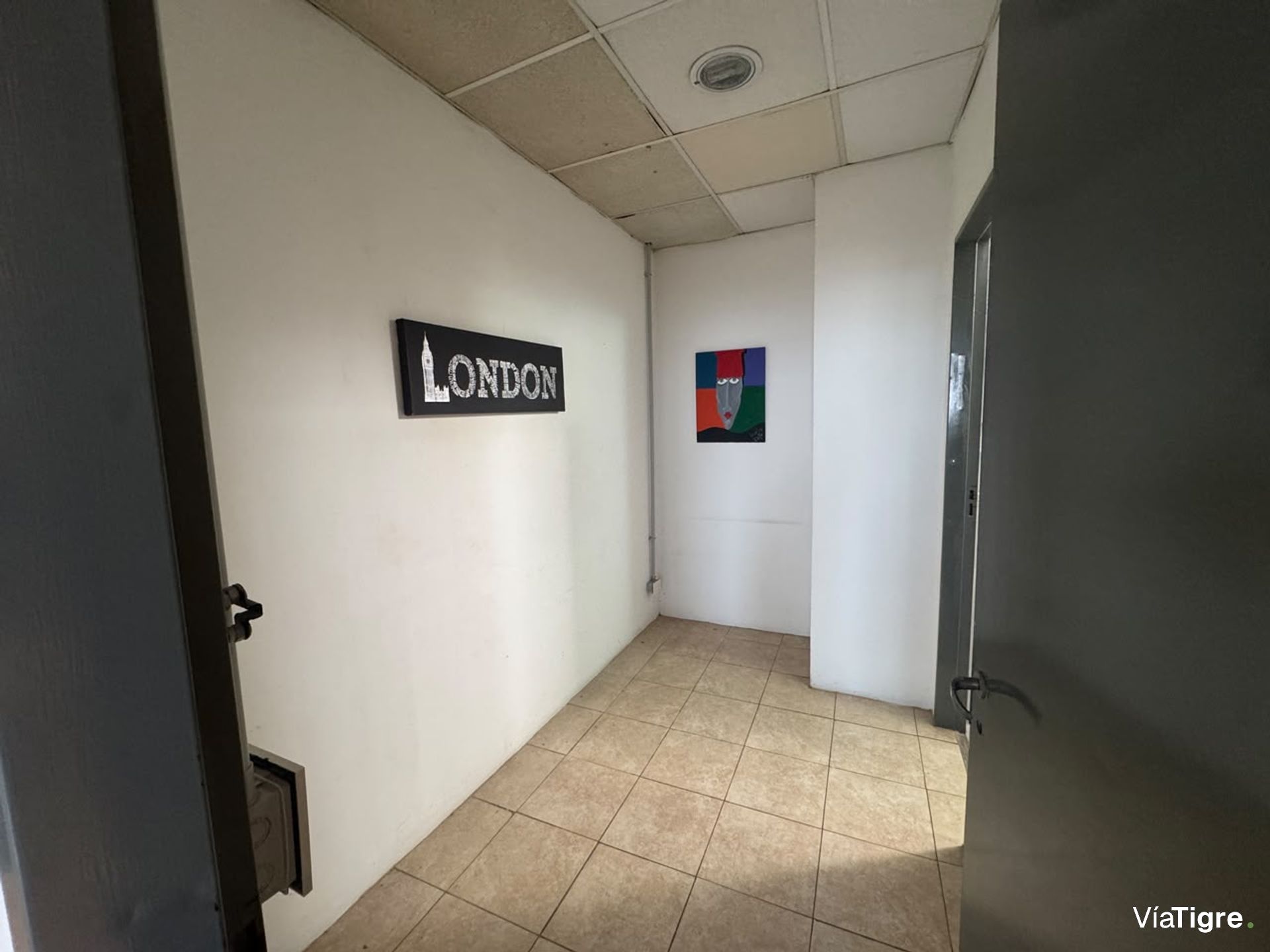 Galpon y oficinas en Alquiler en Florida, V. Lopez