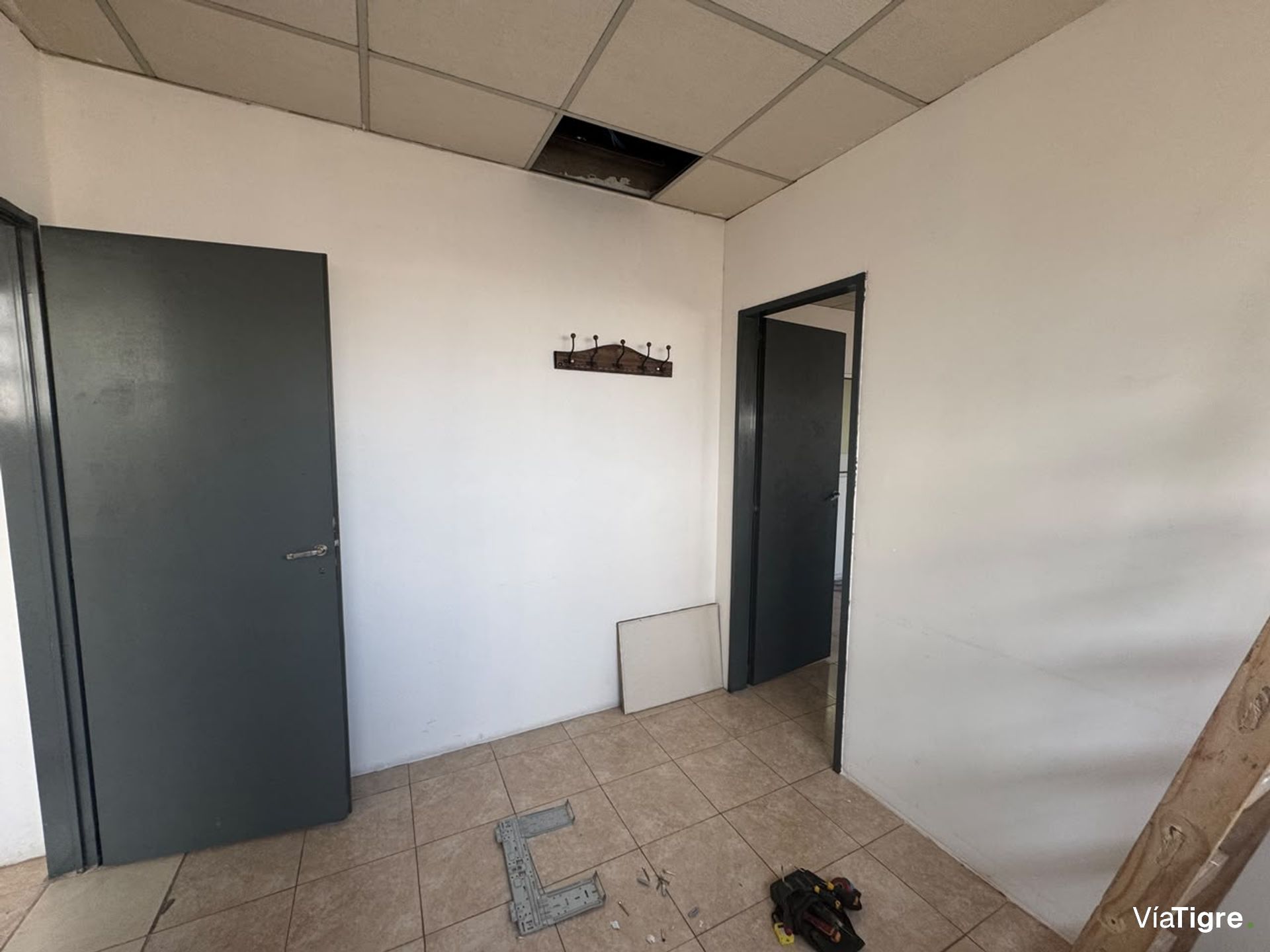 Galpon y oficinas en Alquiler en Florida, V. Lopez