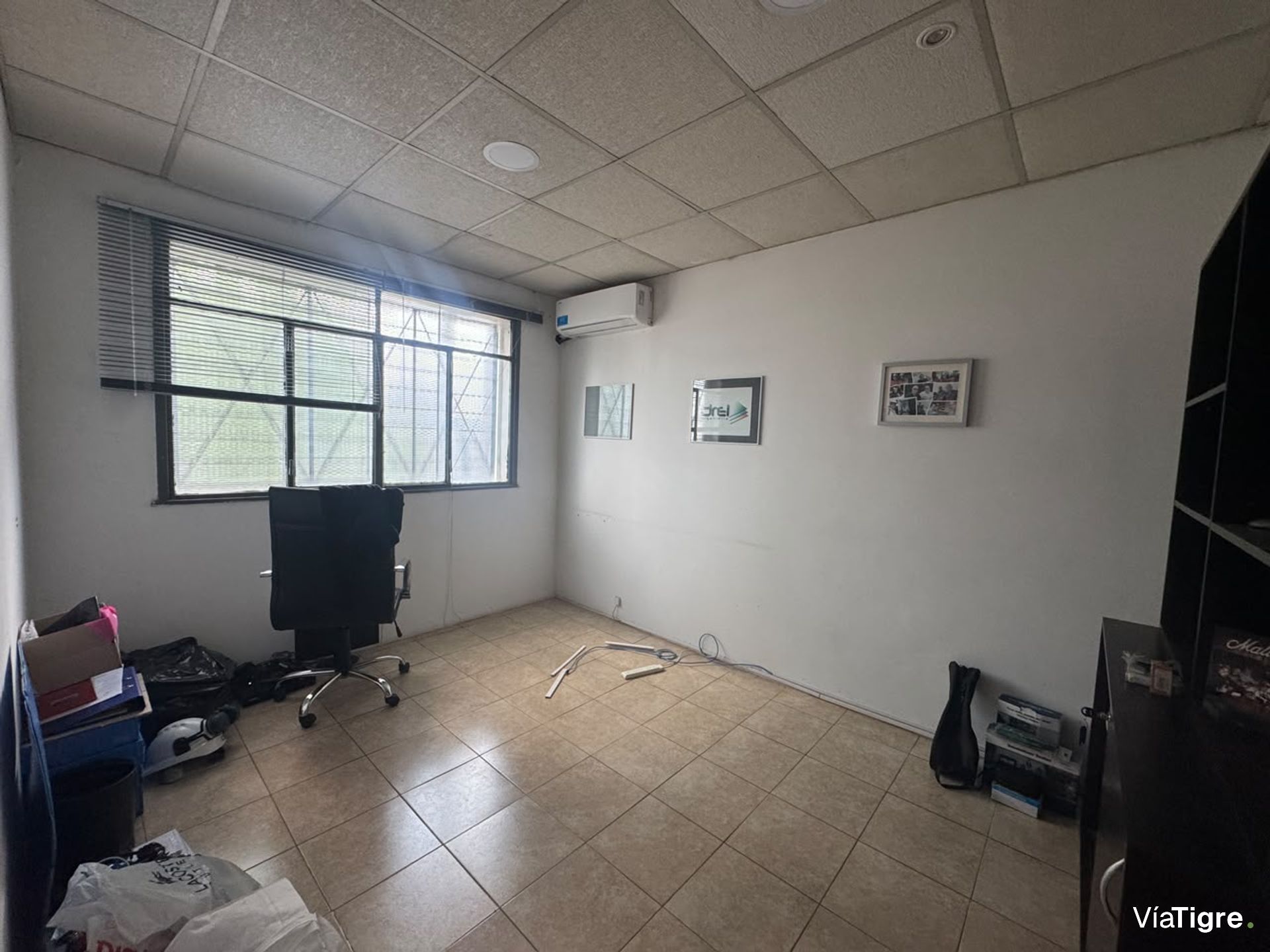 Galpon y oficinas en Alquiler en Florida, V. Lopez