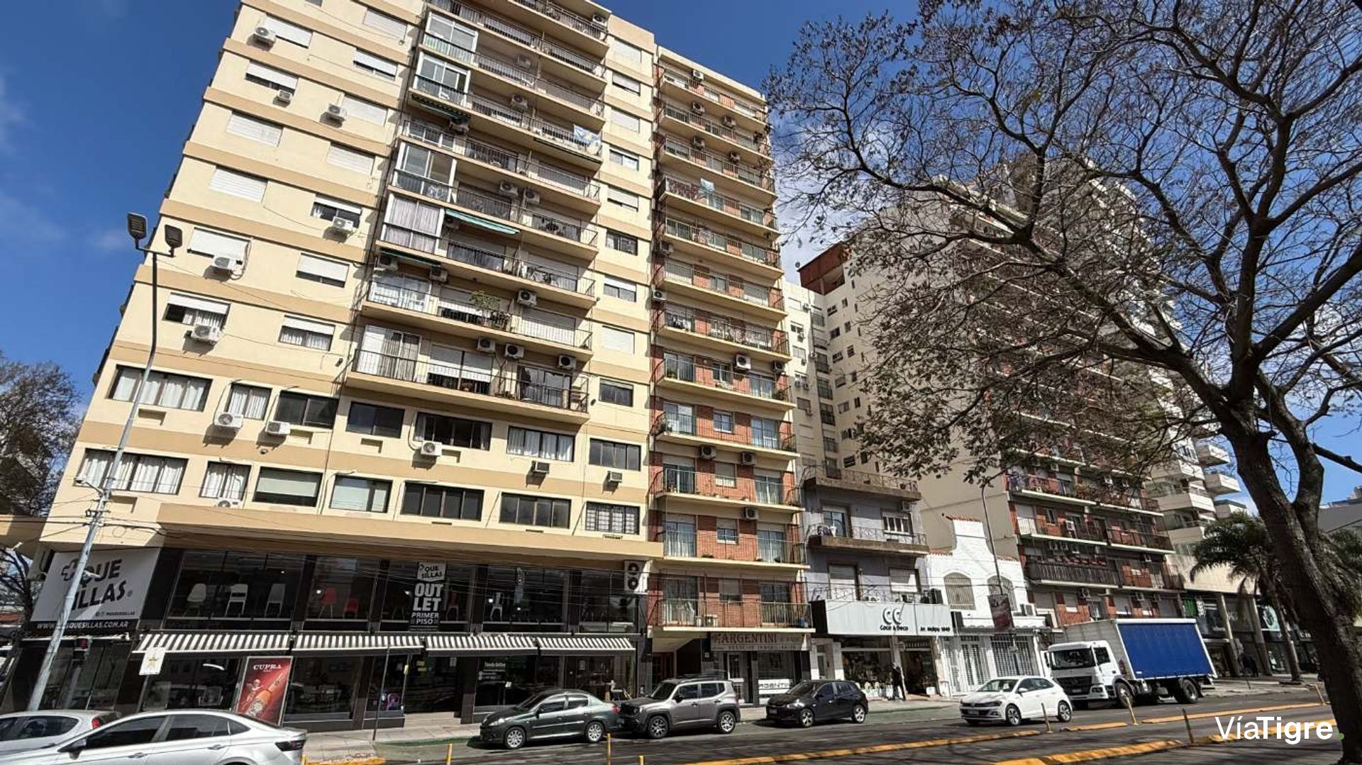 Venta Departamento 2 Amb En Florida Sobre Av Maipu