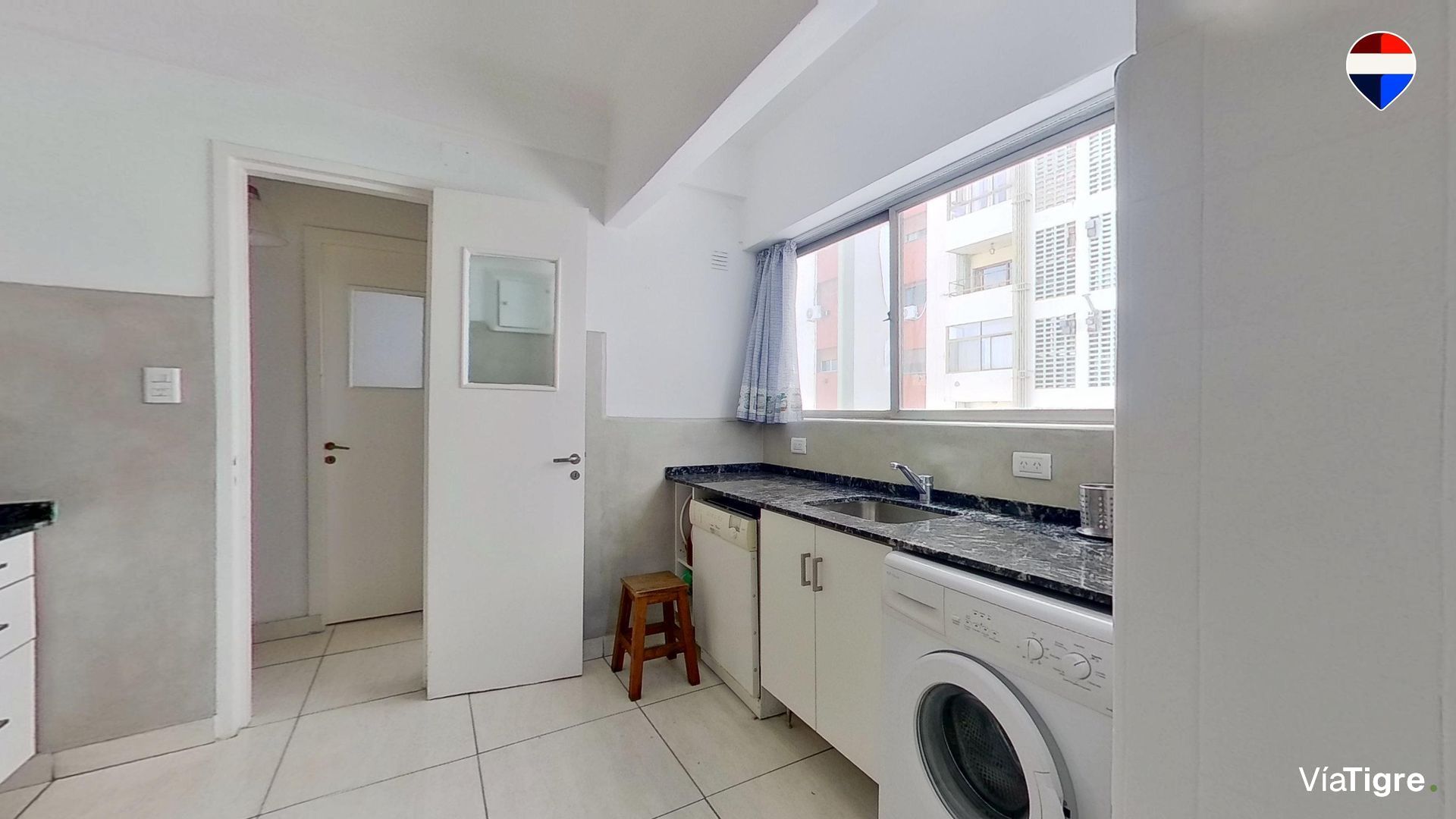 Depto 4 amb en VENTA - V. LOPEZ, apto profesional