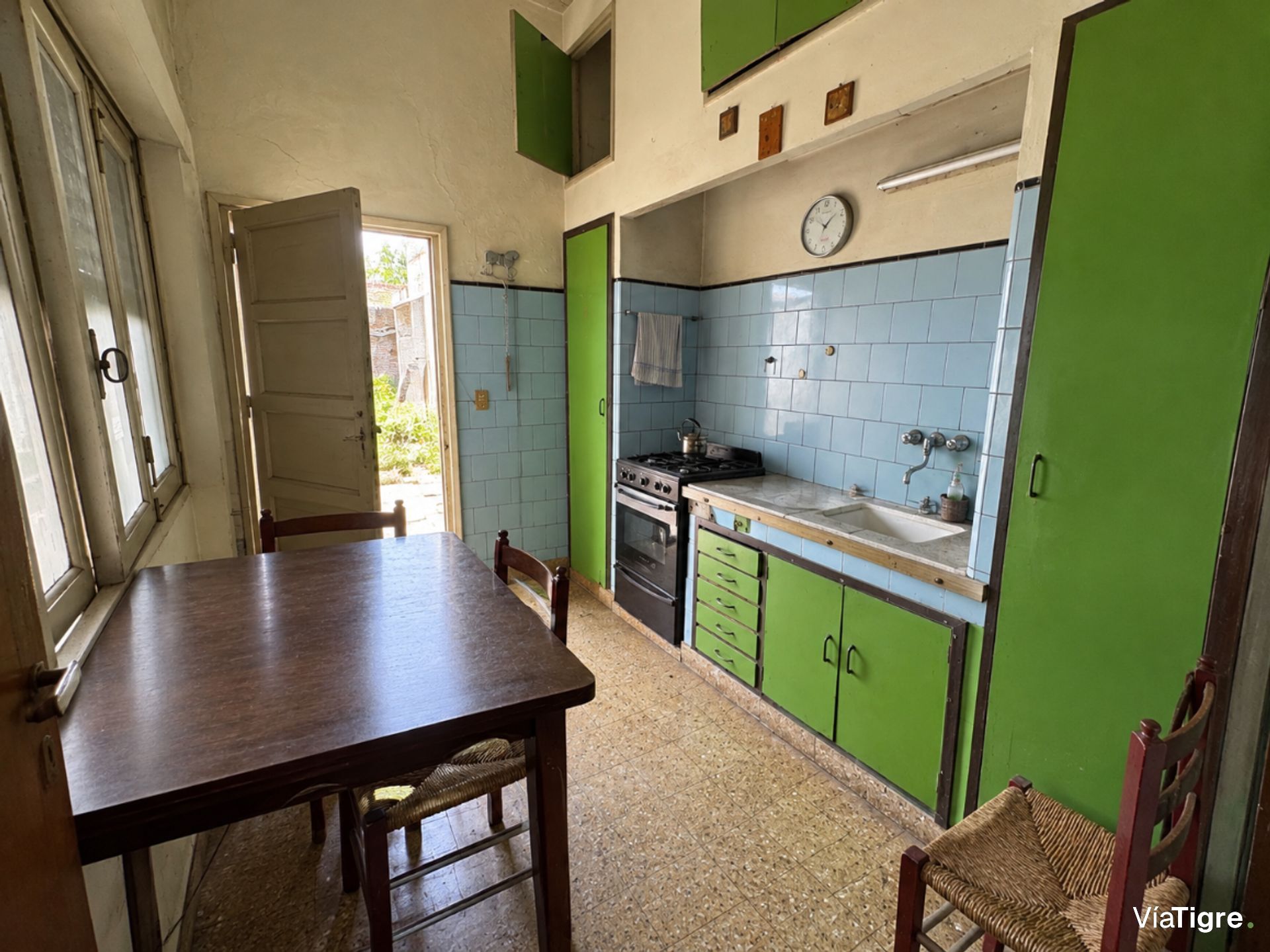 2 Ambientes En Boulogne Con Amplio Patio