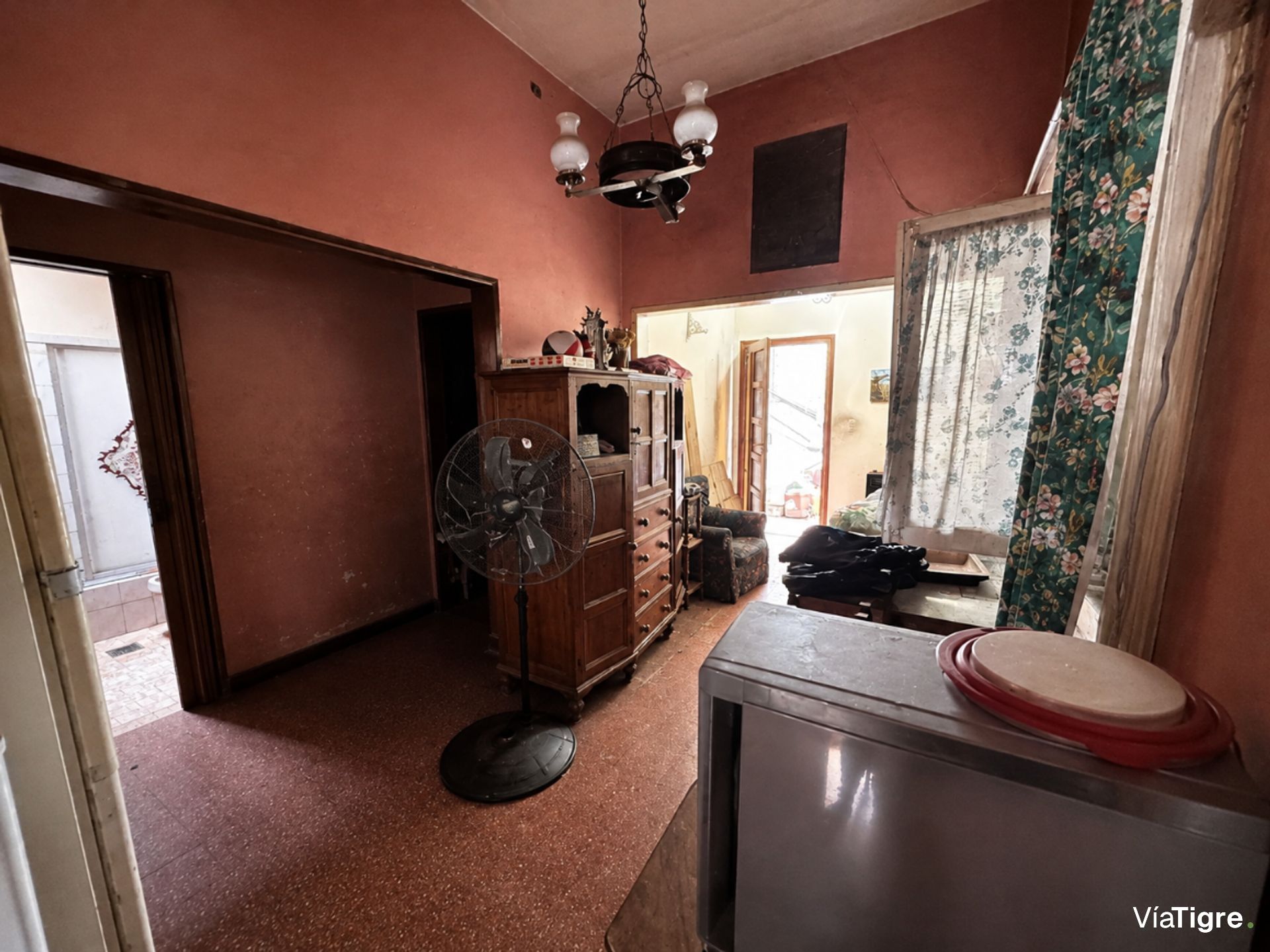 2 Ambientes En Boulogne Con Amplio Patio
