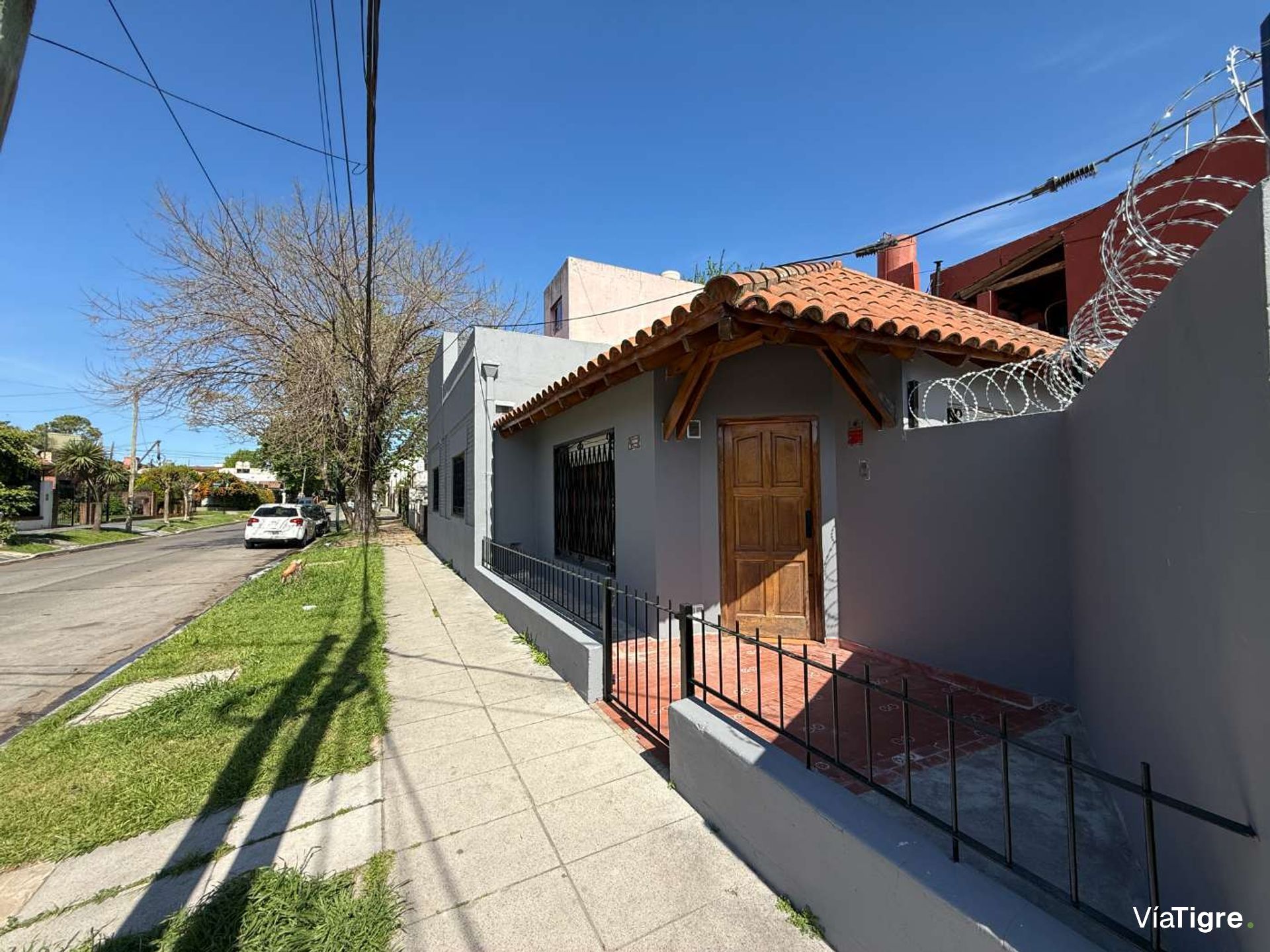 Excelente Casa Refaccionada En Boulogne