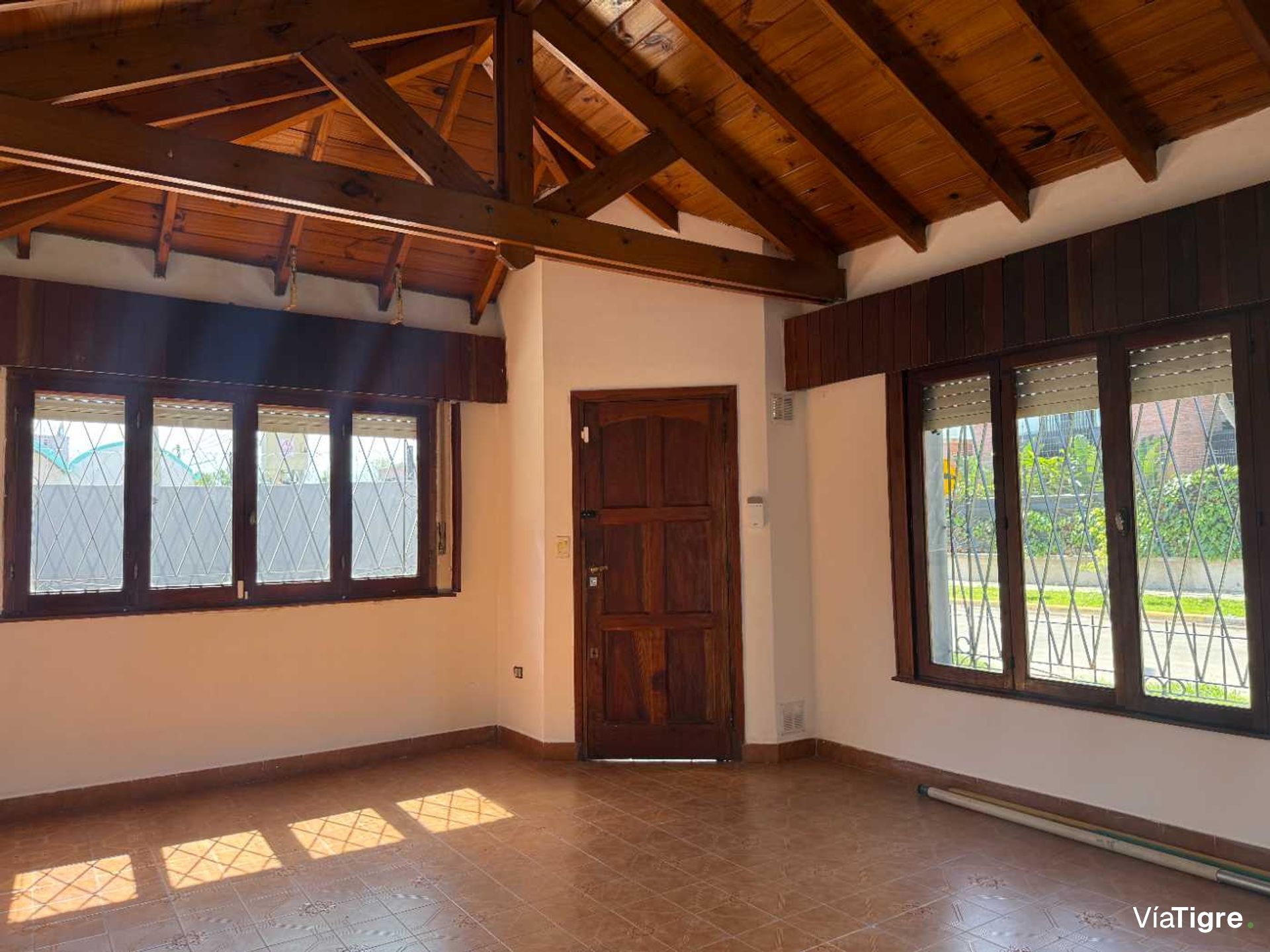 Excelente Casa Refaccionada En Boulogne