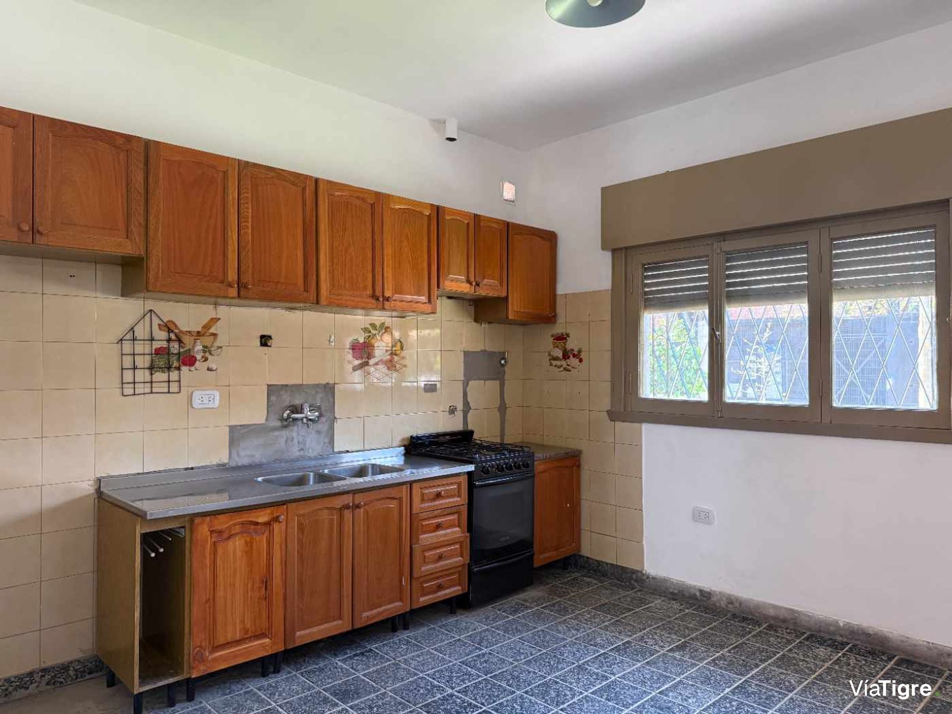 Excelente Casa Refaccionada En Boulogne