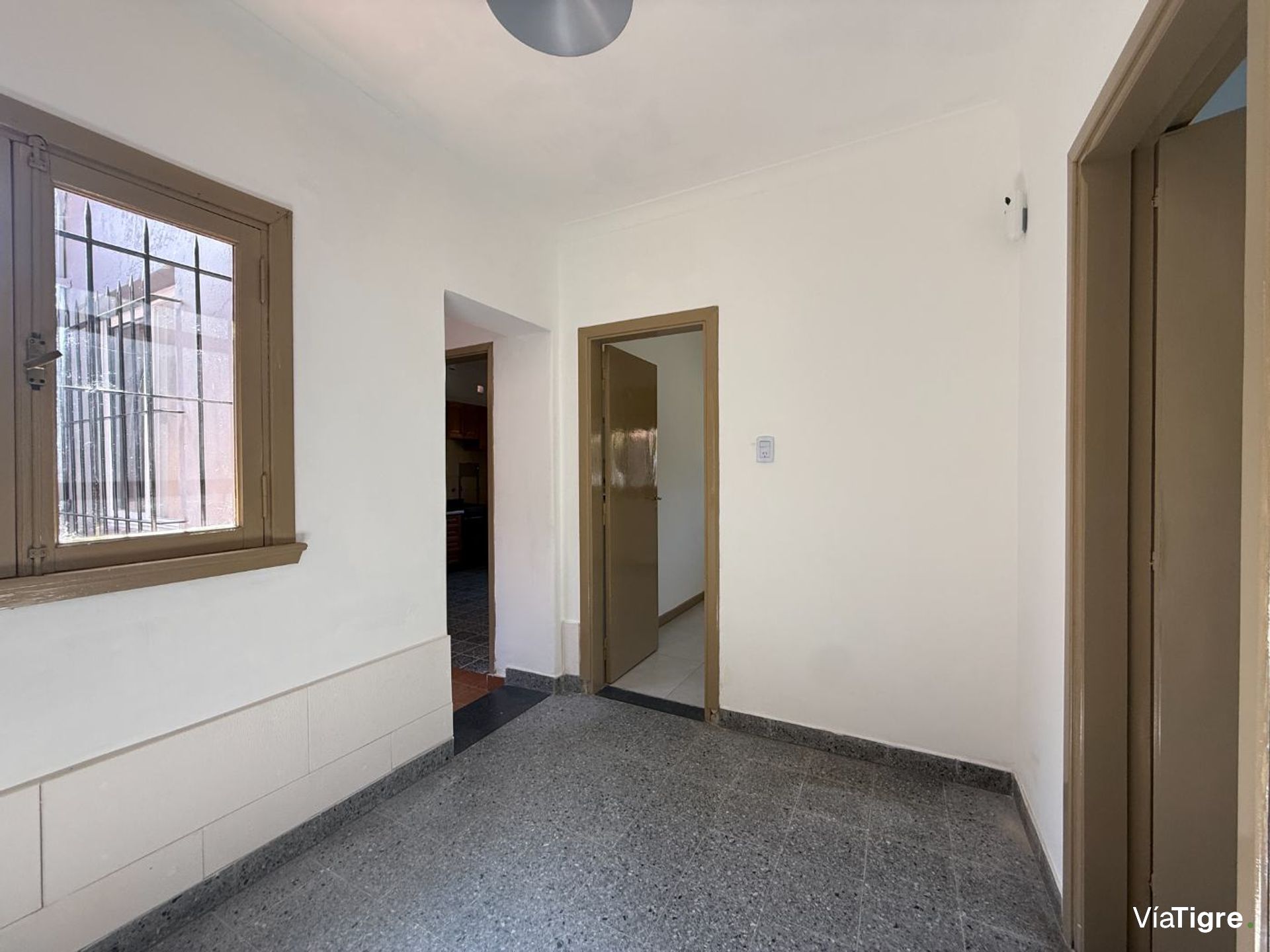 Excelente Casa Refaccionada En Boulogne