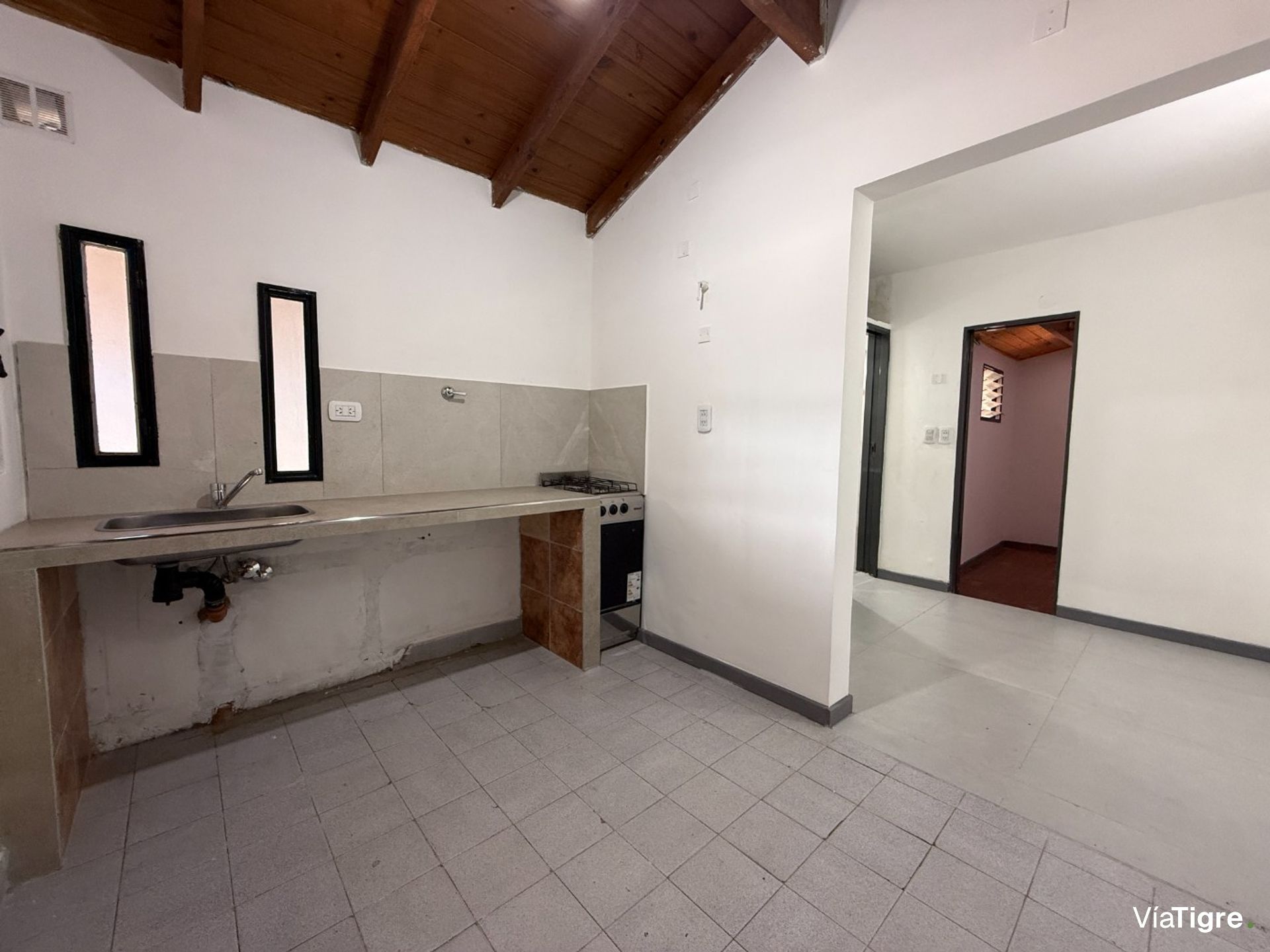 Excelente Casa Refaccionada En Boulogne