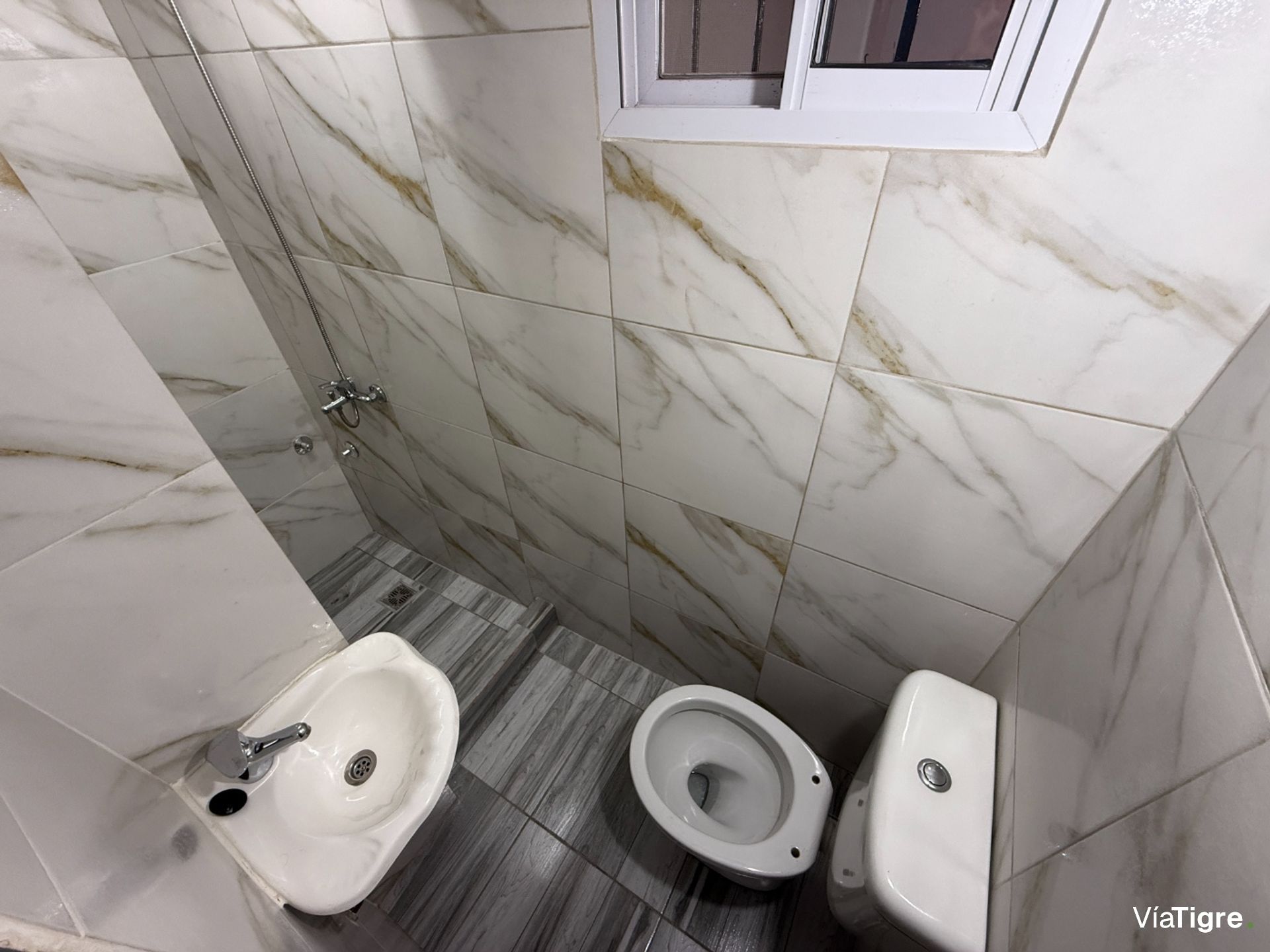Excelente Casa Refaccionada En Boulogne