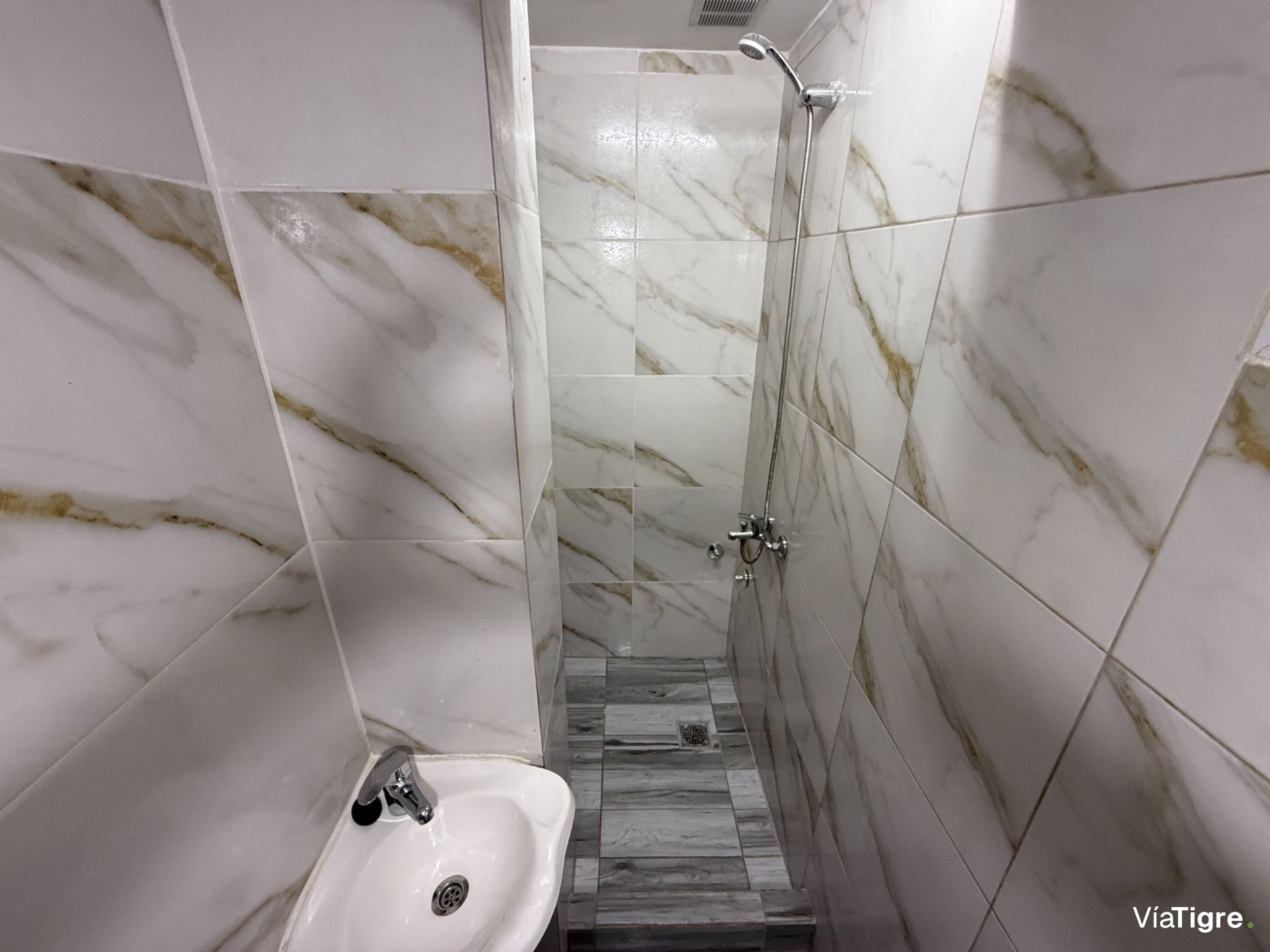 Excelente Casa Refaccionada En Boulogne