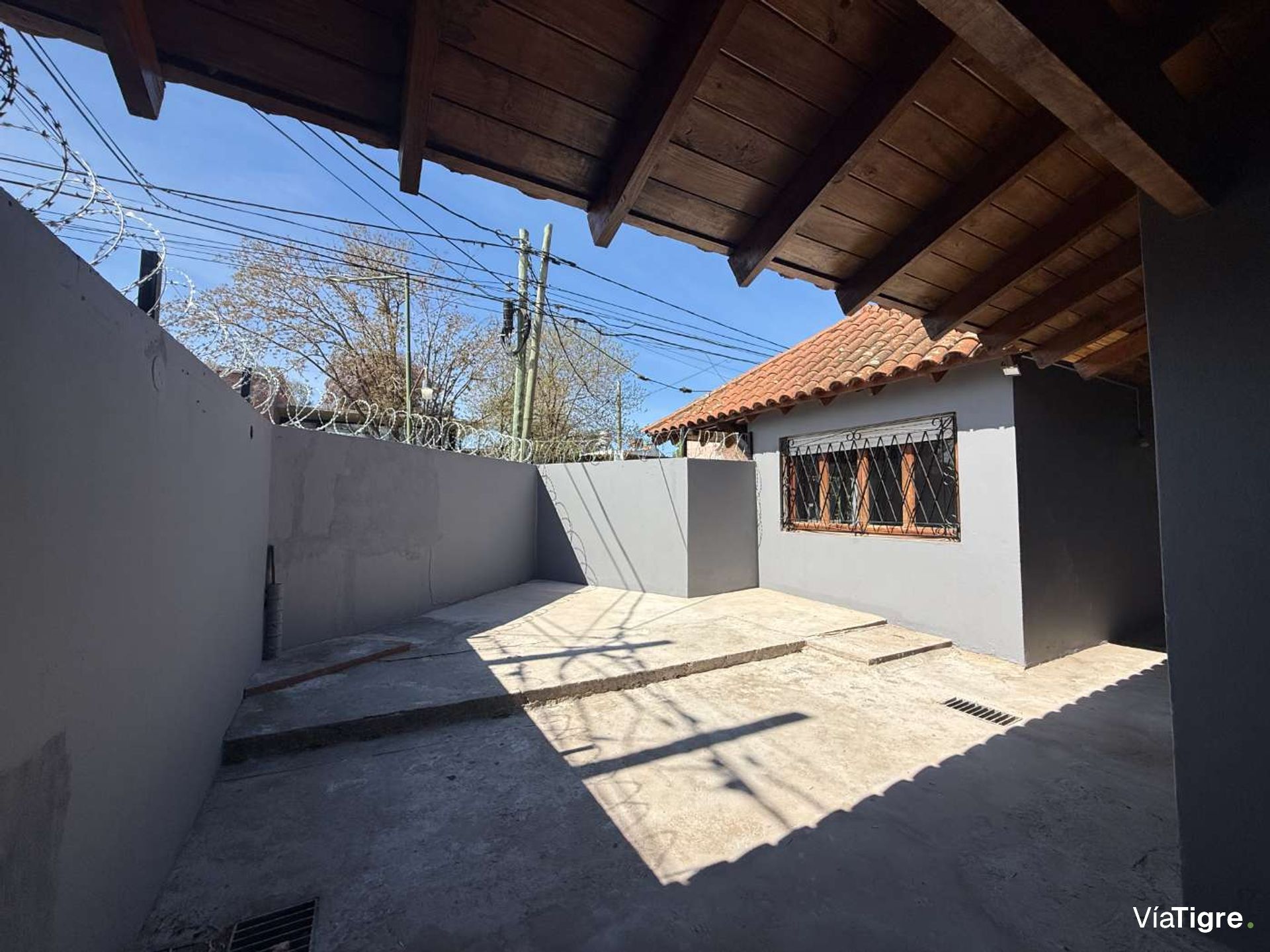 Excelente Casa Refaccionada En Boulogne