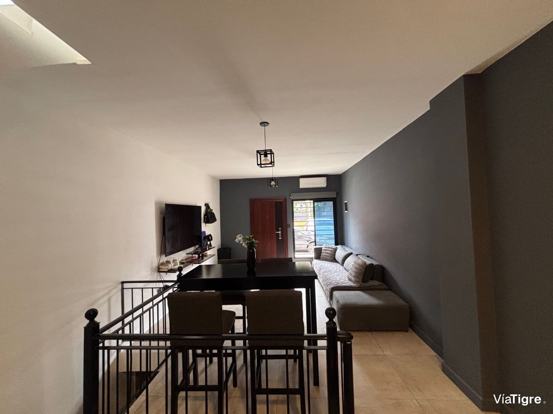 VENTA PH tipo CASA MARTINEZ 3 AMB TERRAZA PROPIA