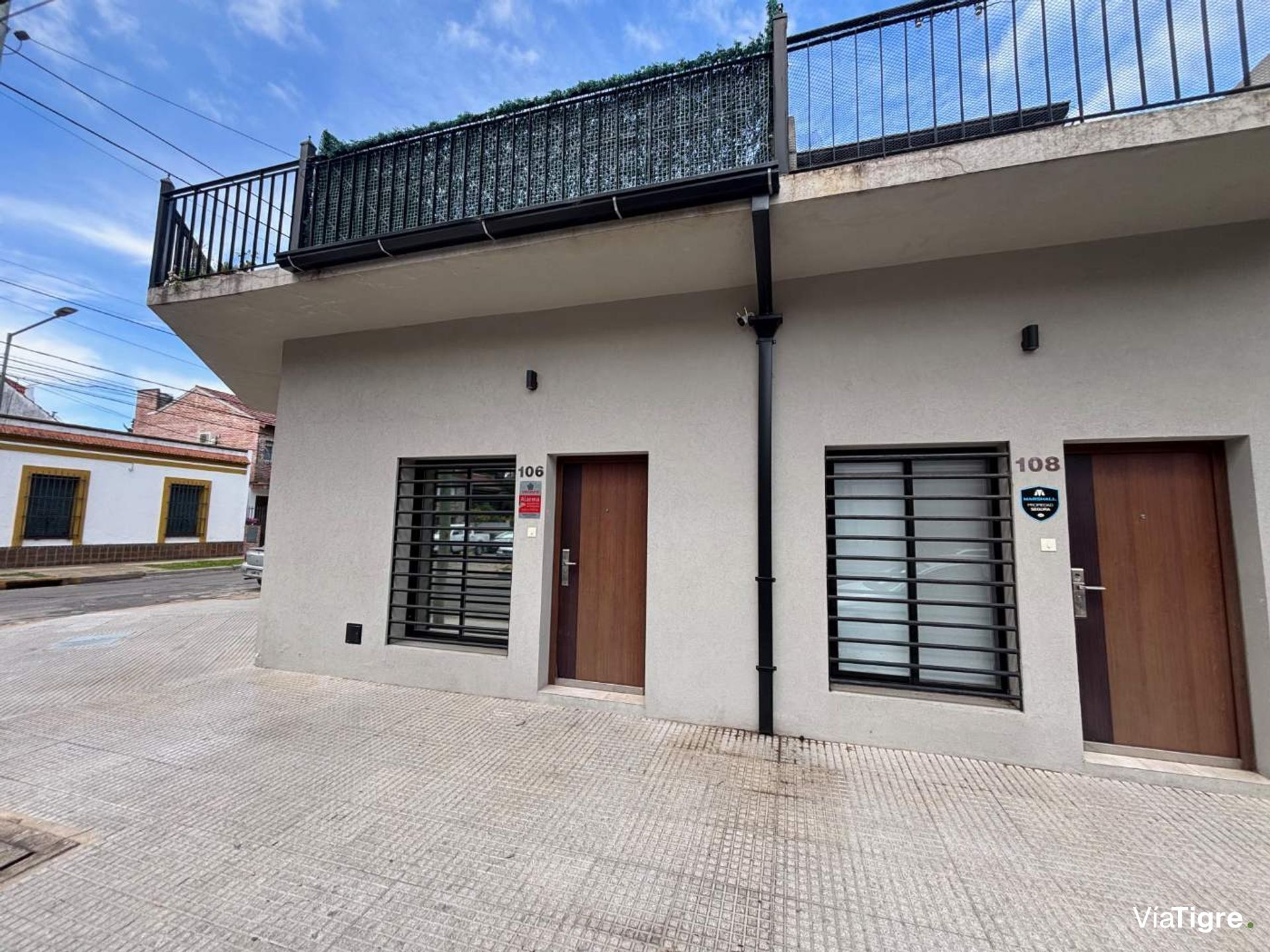 VENTA PH tipo CASA MARTINEZ 3 AMB TERRAZA PROPIA