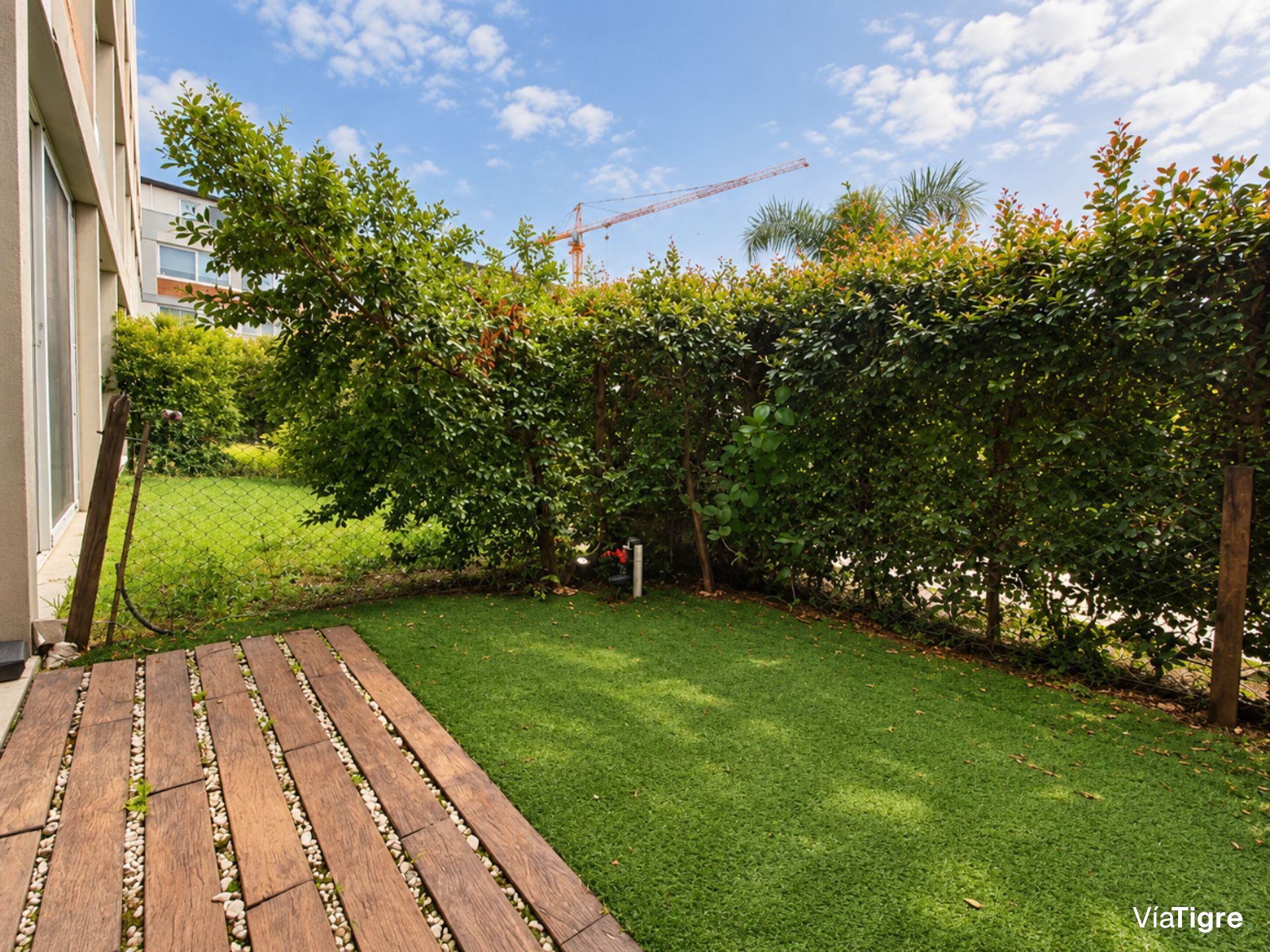 Venta Dpto 2 Amb. Jardín Y Cochera. Amoblado!