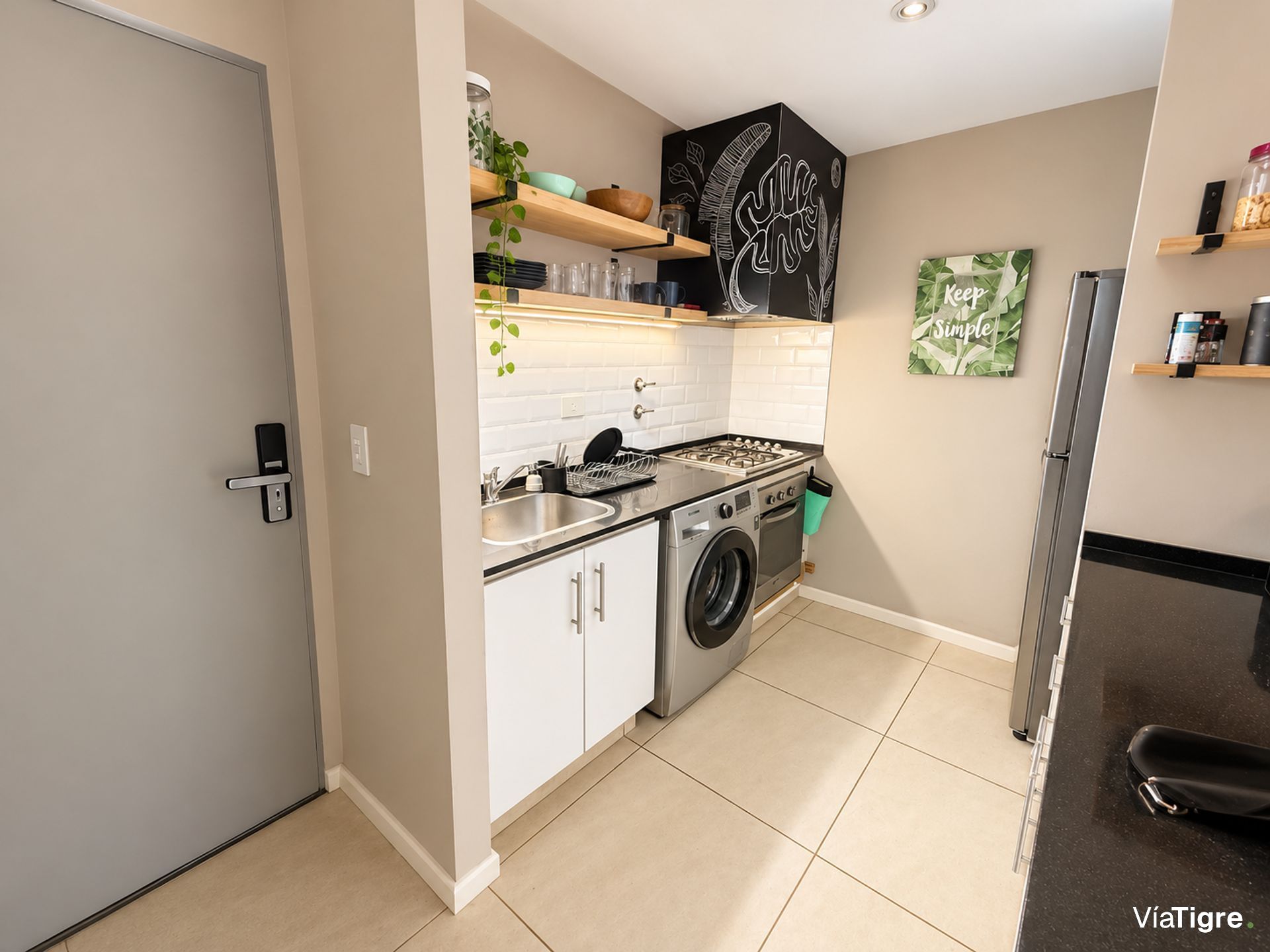 Venta Dpto 2 Amb. Jardín Y Cochera. Amoblado!