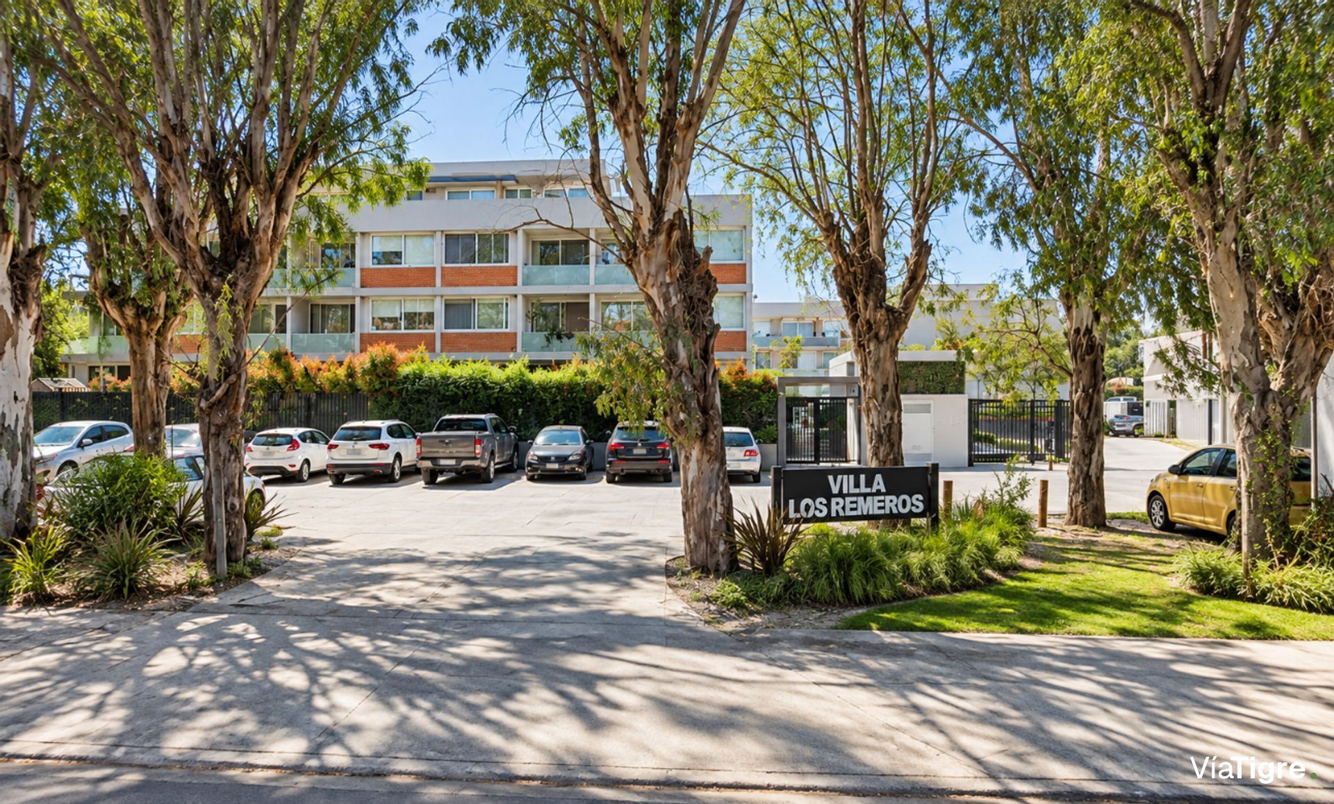 Venta Dpto 2 Amb. Jardín Y Cochera. Amoblado!