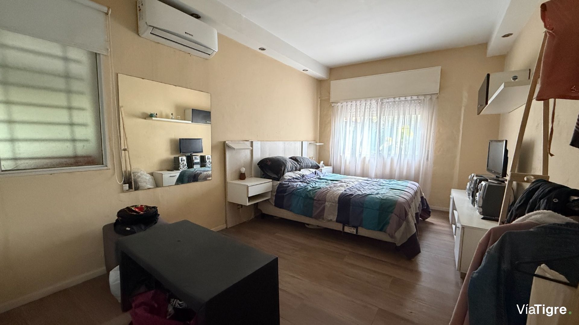 Casa en venta multifamiliar - Av Benavidez