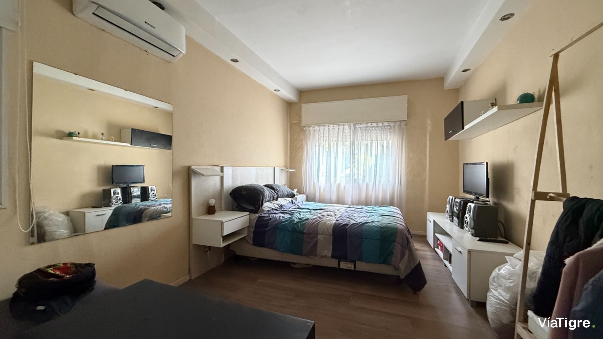 Casa en venta multifamiliar - Av Benavidez