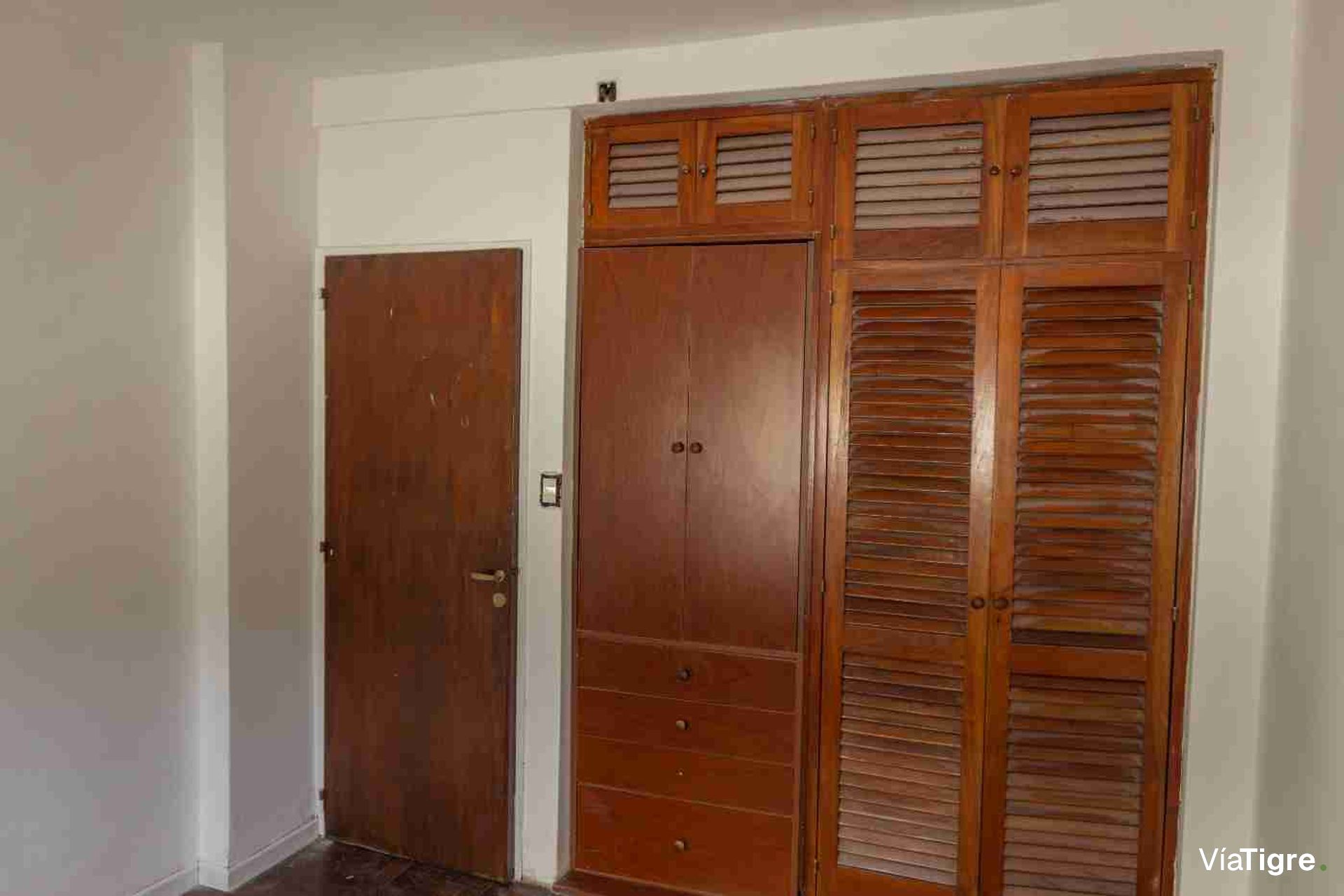 Departamento Alquiler 3 ambientes Olivos Luminoso