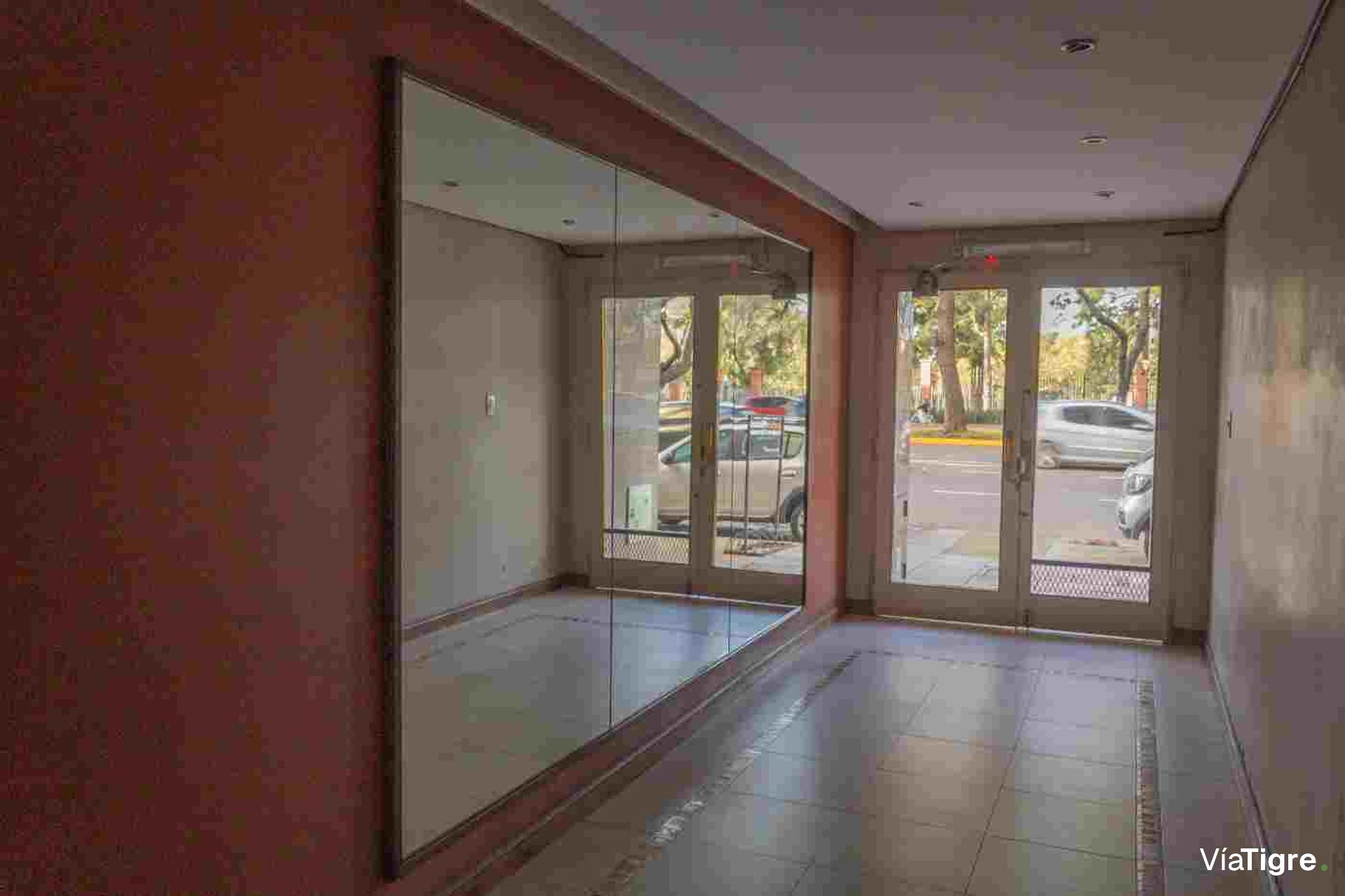 Departamento Alquiler 3 ambientes Olivos Luminoso