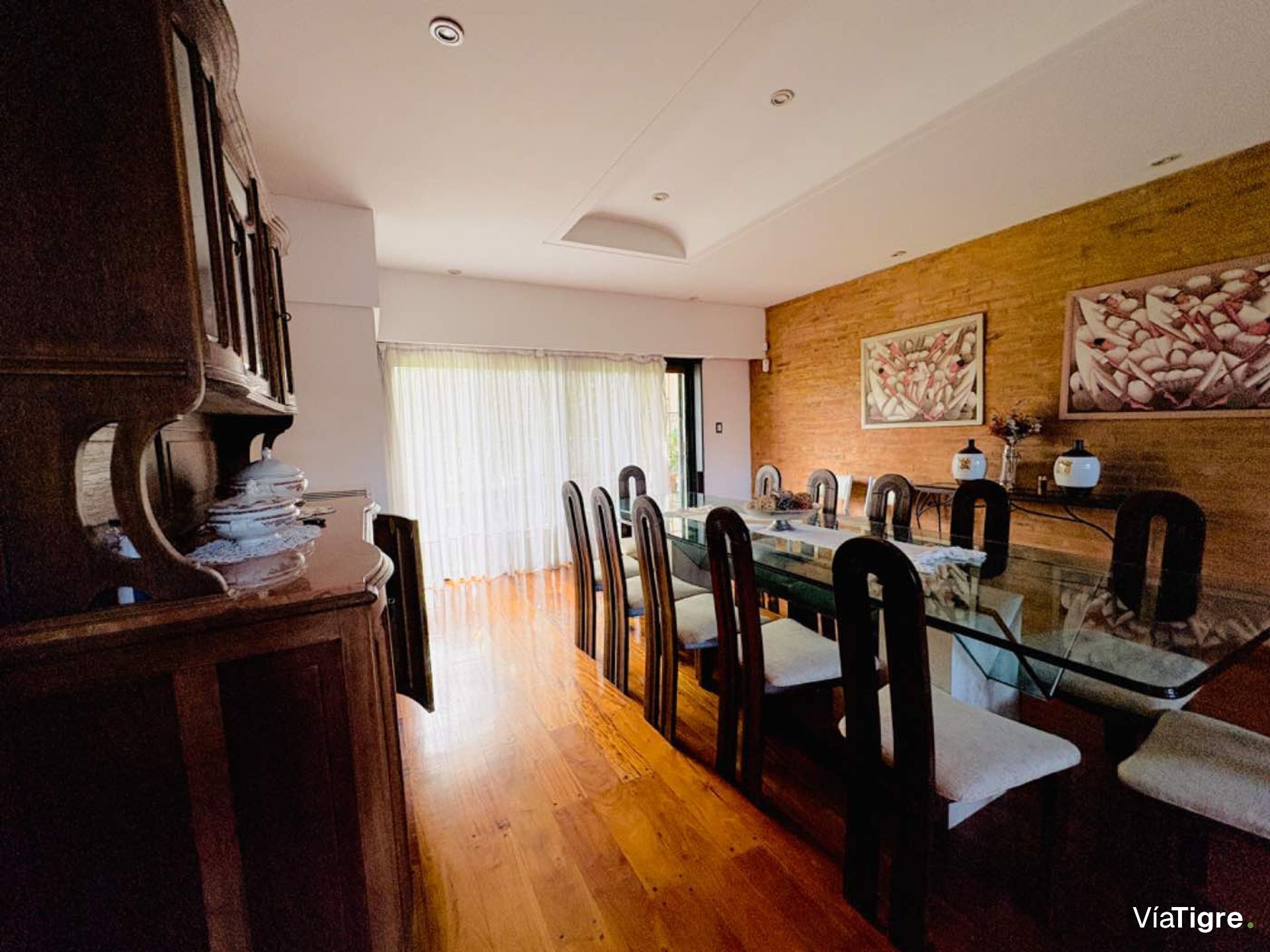 Chalet En Venta 4 Amb Con Parque Pileta Y Cocheras