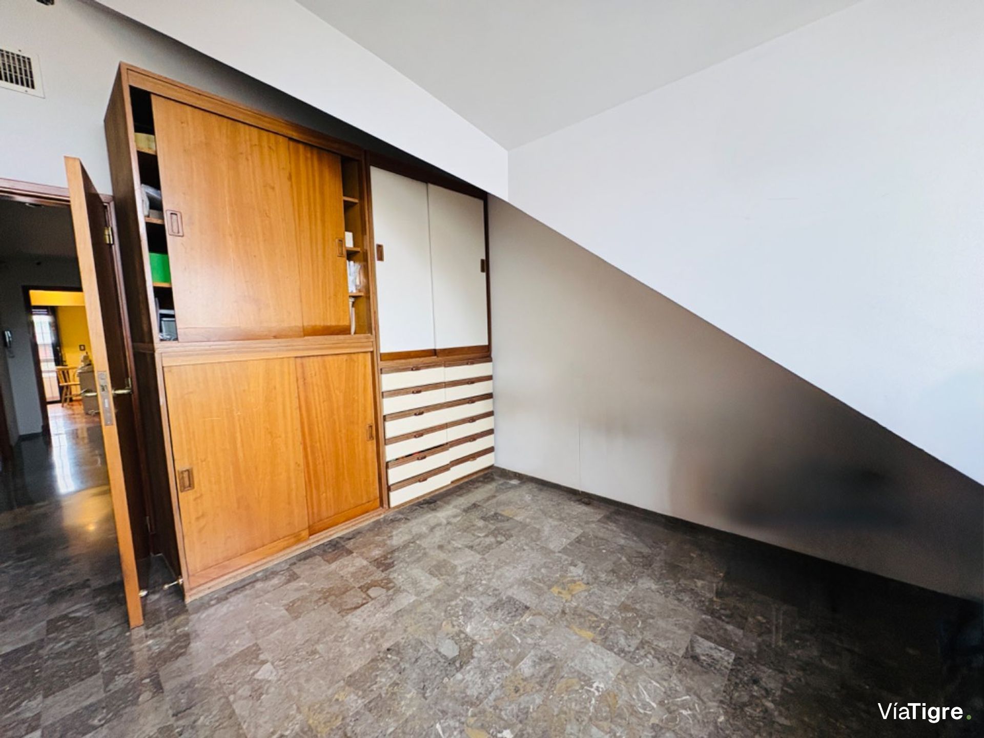 Chalet En Venta 4 Amb Con Parque Pileta Y Cocheras