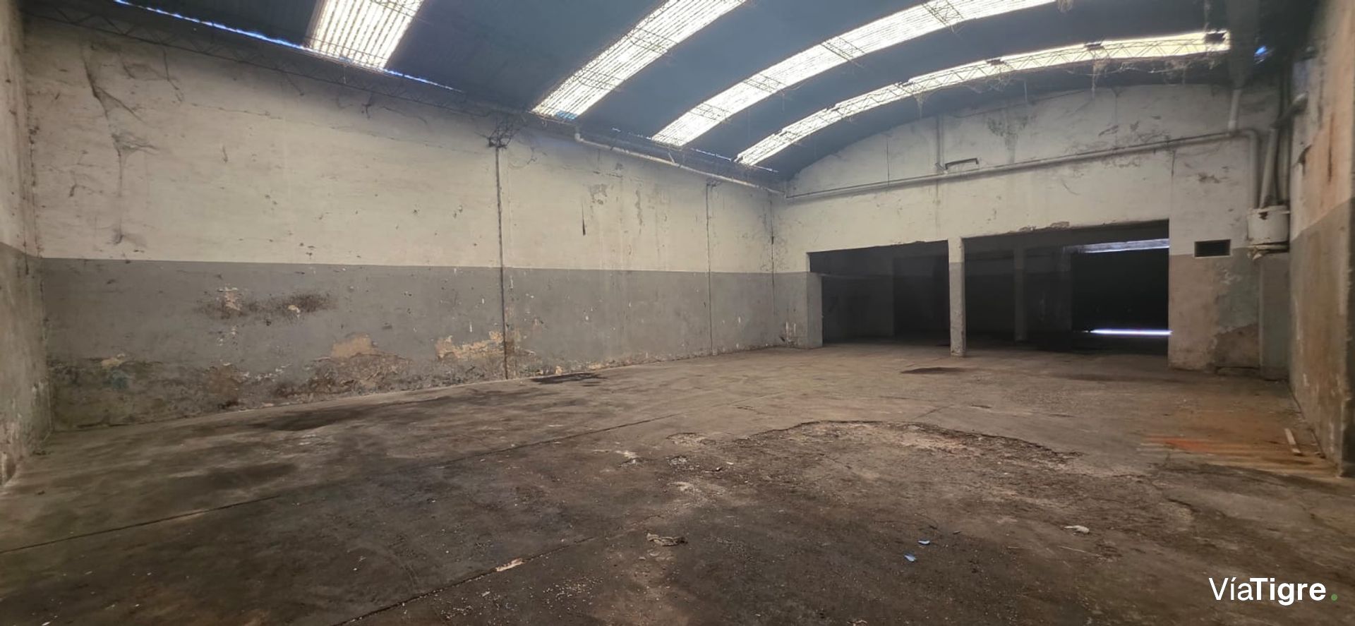 Depósito Industrial En Alquiler Carupa