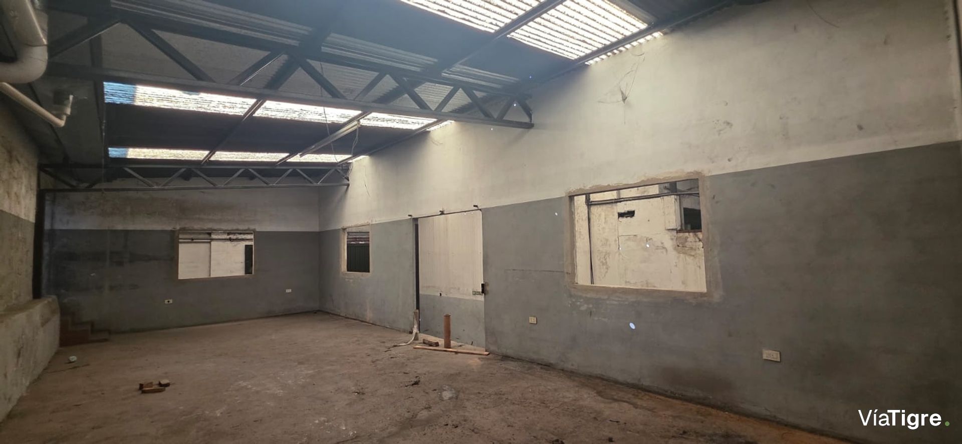 Depósito Industrial En Alquiler Carupa