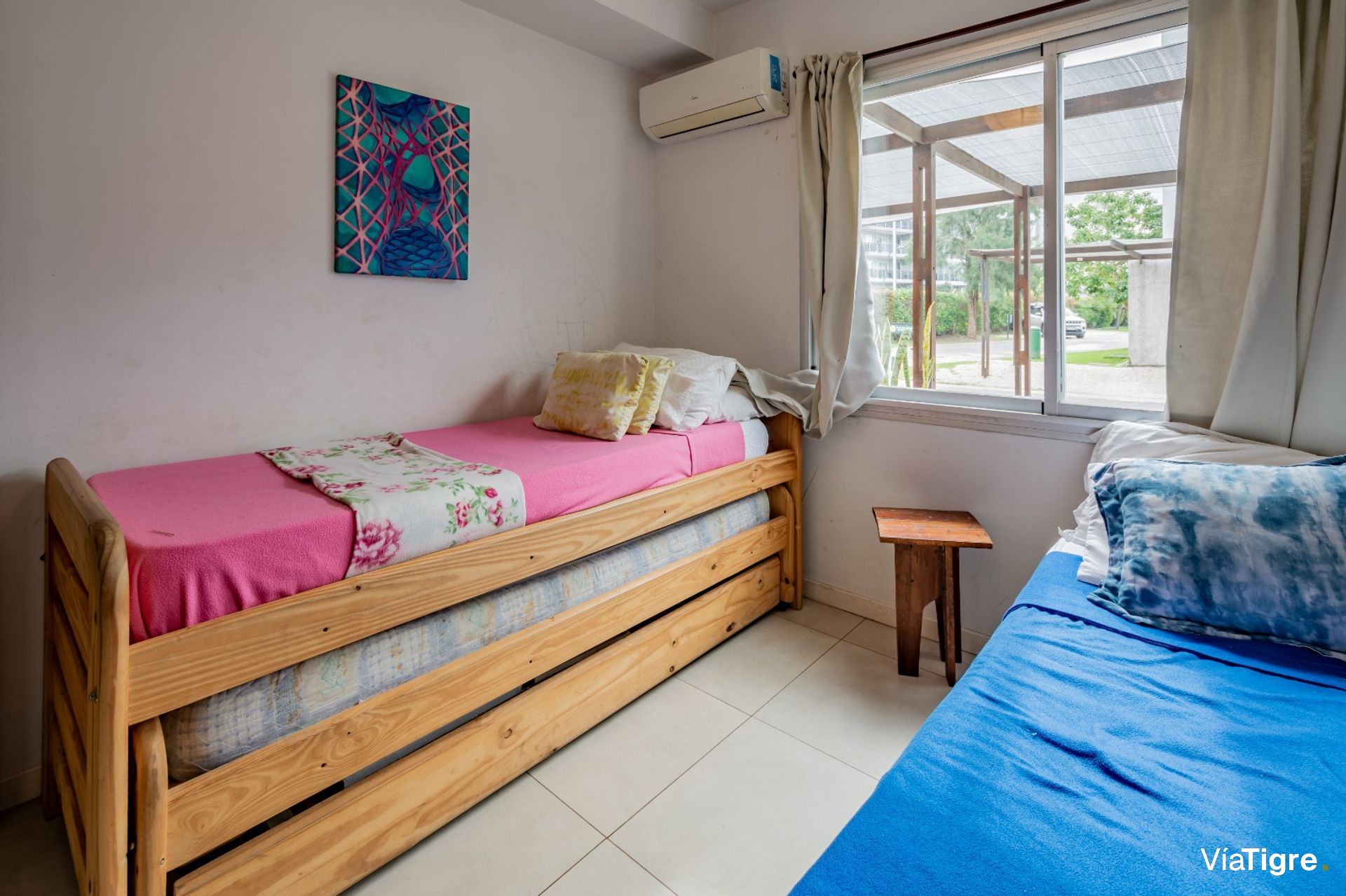 Venta Departamento 3 Ambientes Con Jardín. Cochera