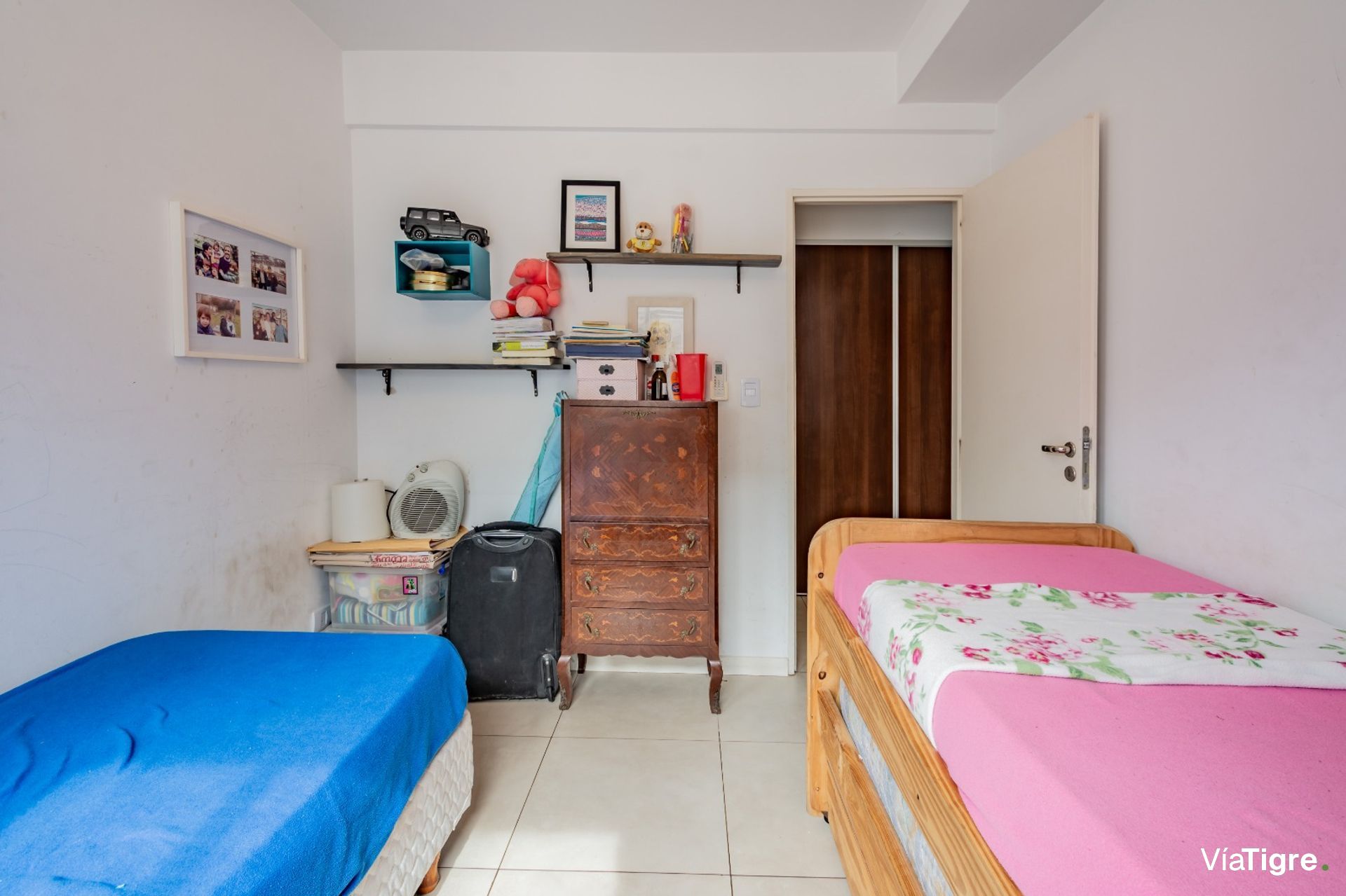 Venta Departamento 3 Ambientes Con Jardín. Cochera