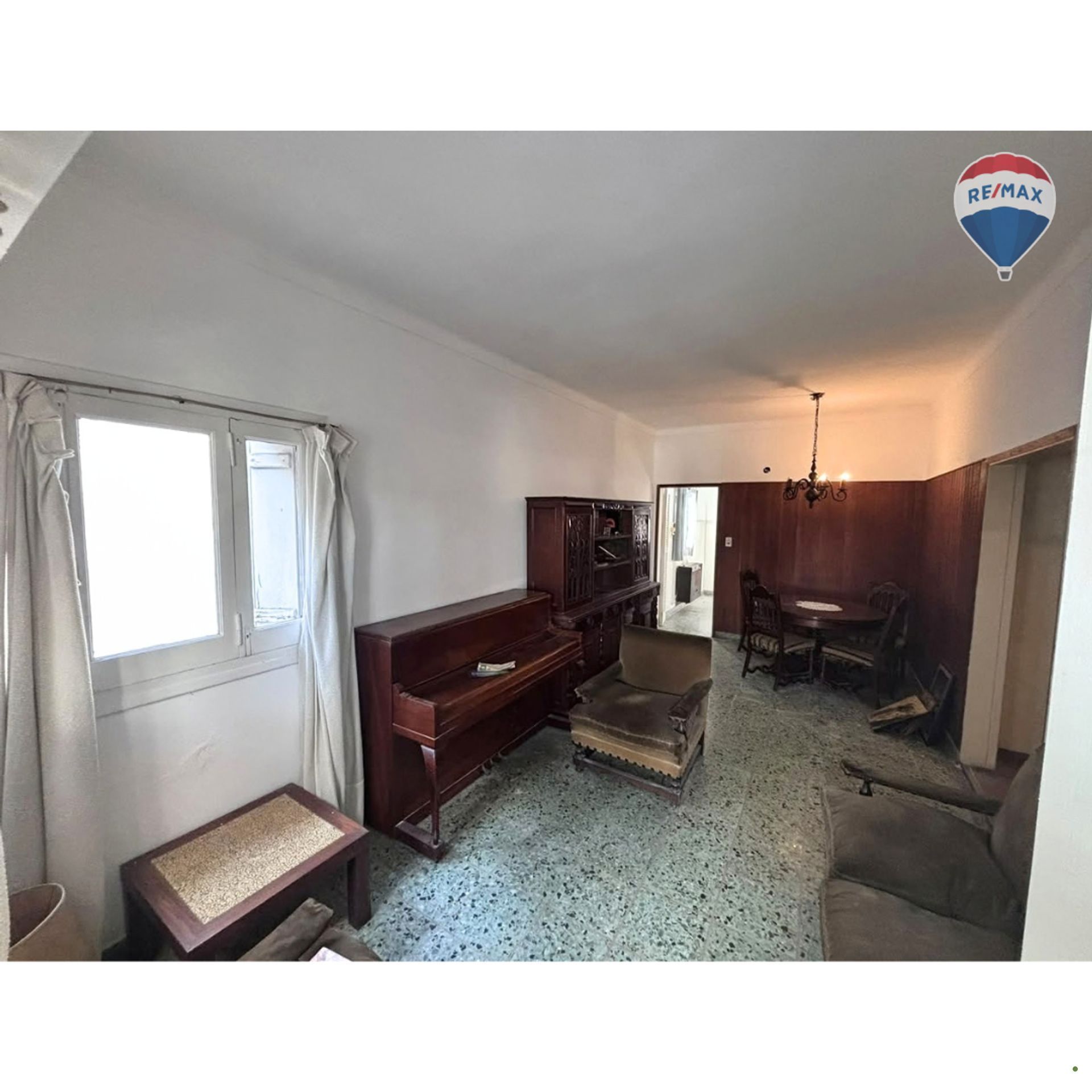 Venta Casa 4 amb en Carapachay. Jardín. Parrilla