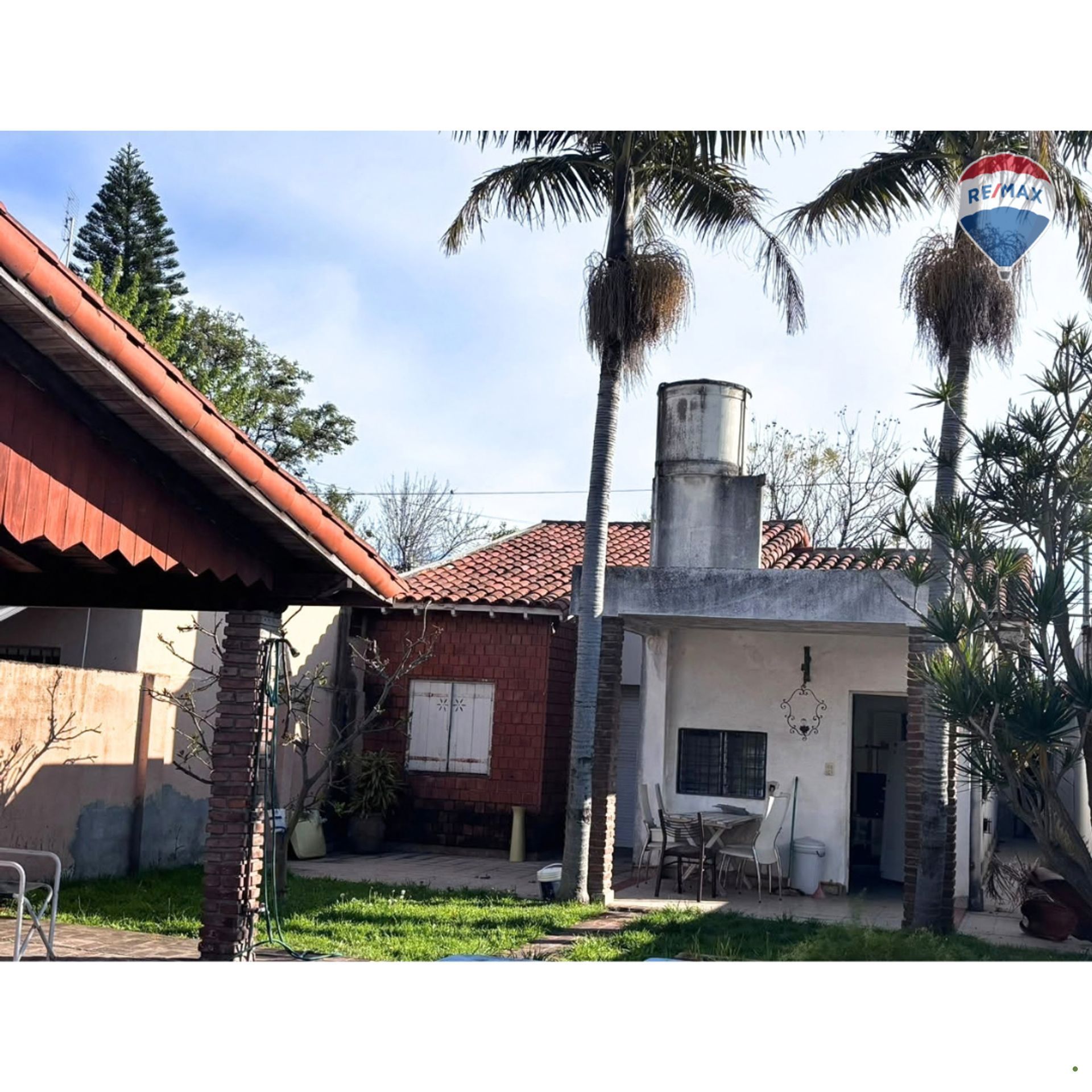 Venta Casa 4 amb en Carapachay. Jardín. Parrilla