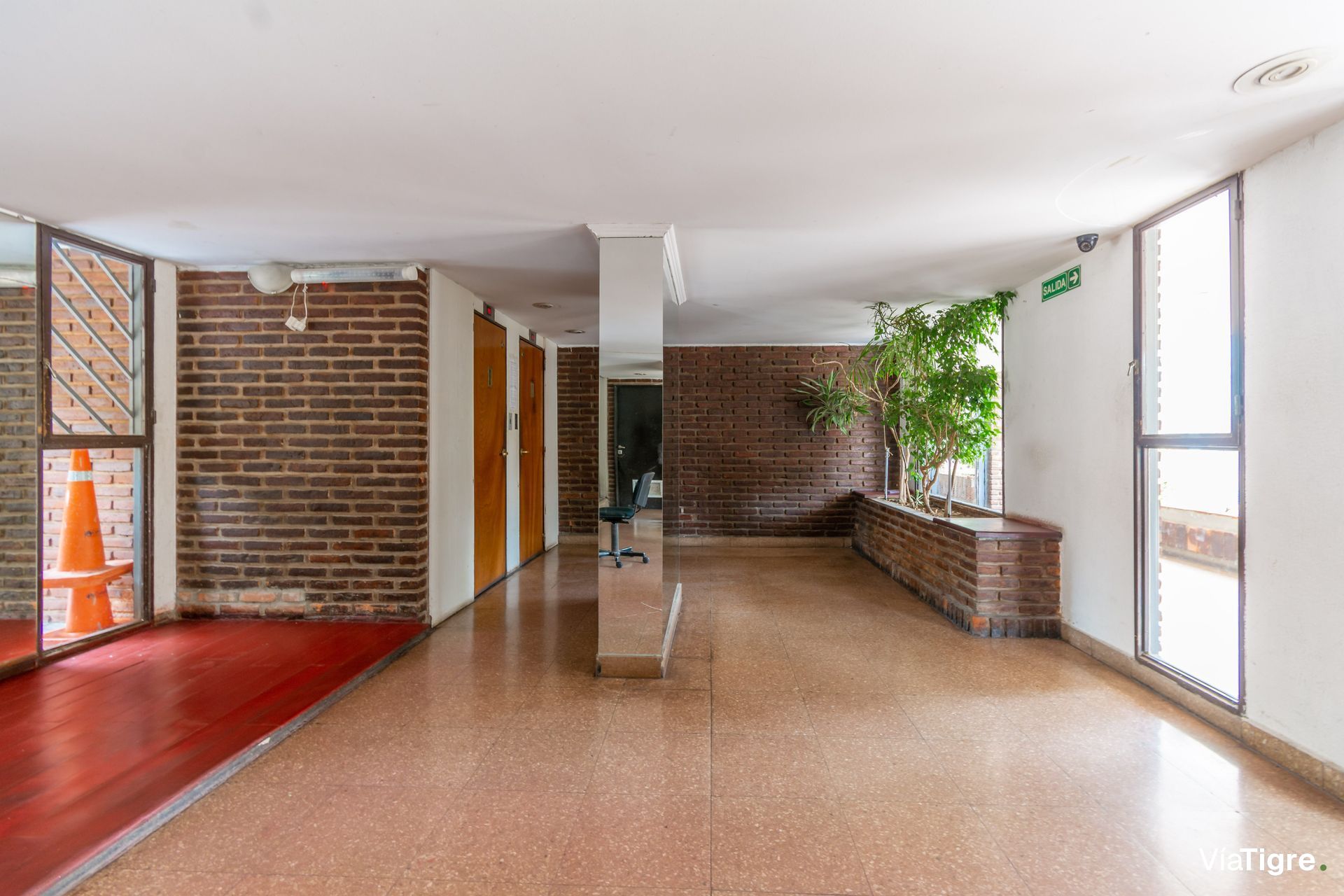 Venta Depto 5 Ambientes Con Cochera Olivos