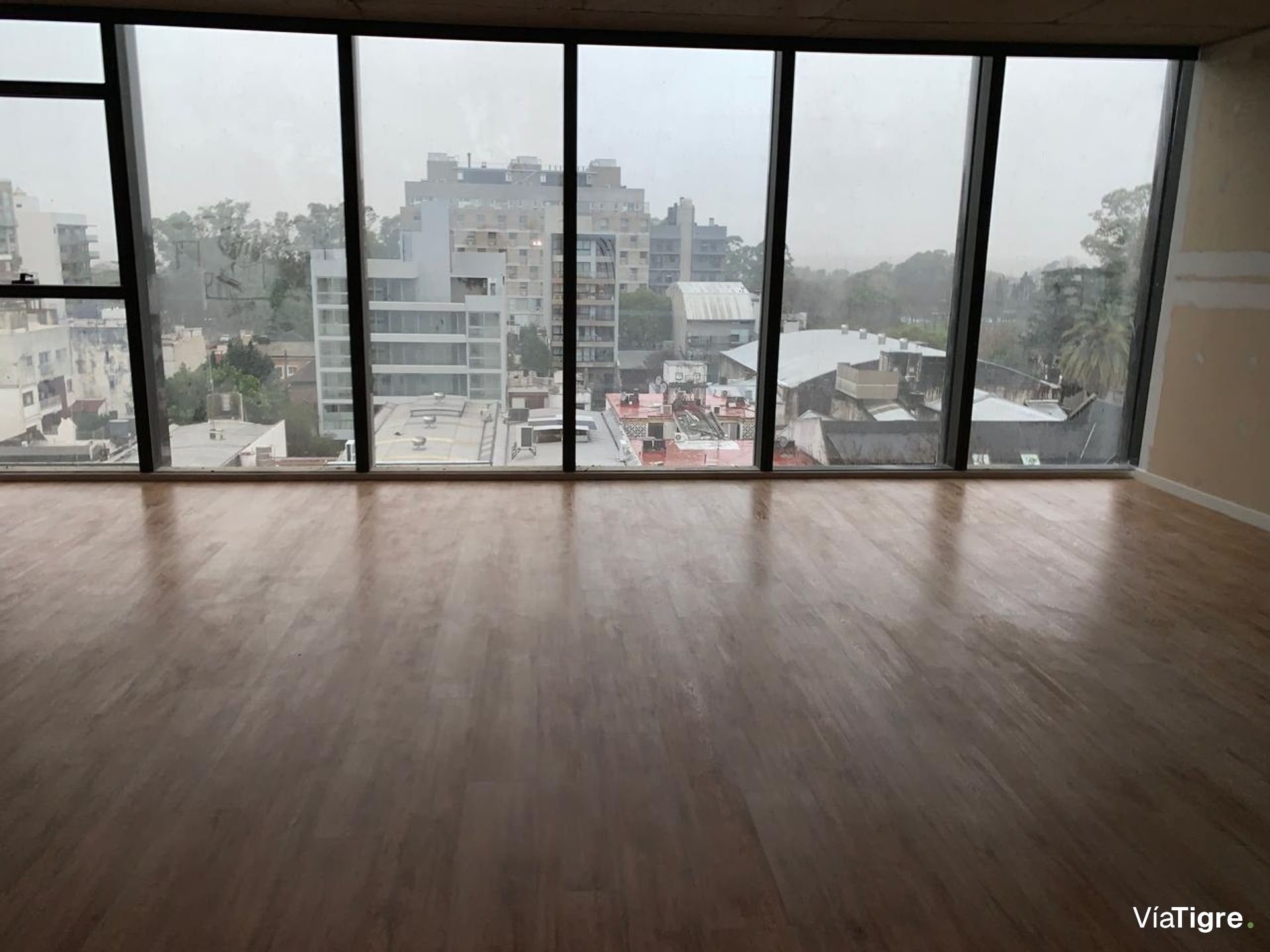 Oficina Premium Nuevo Frente Vista al Rio Cocheras