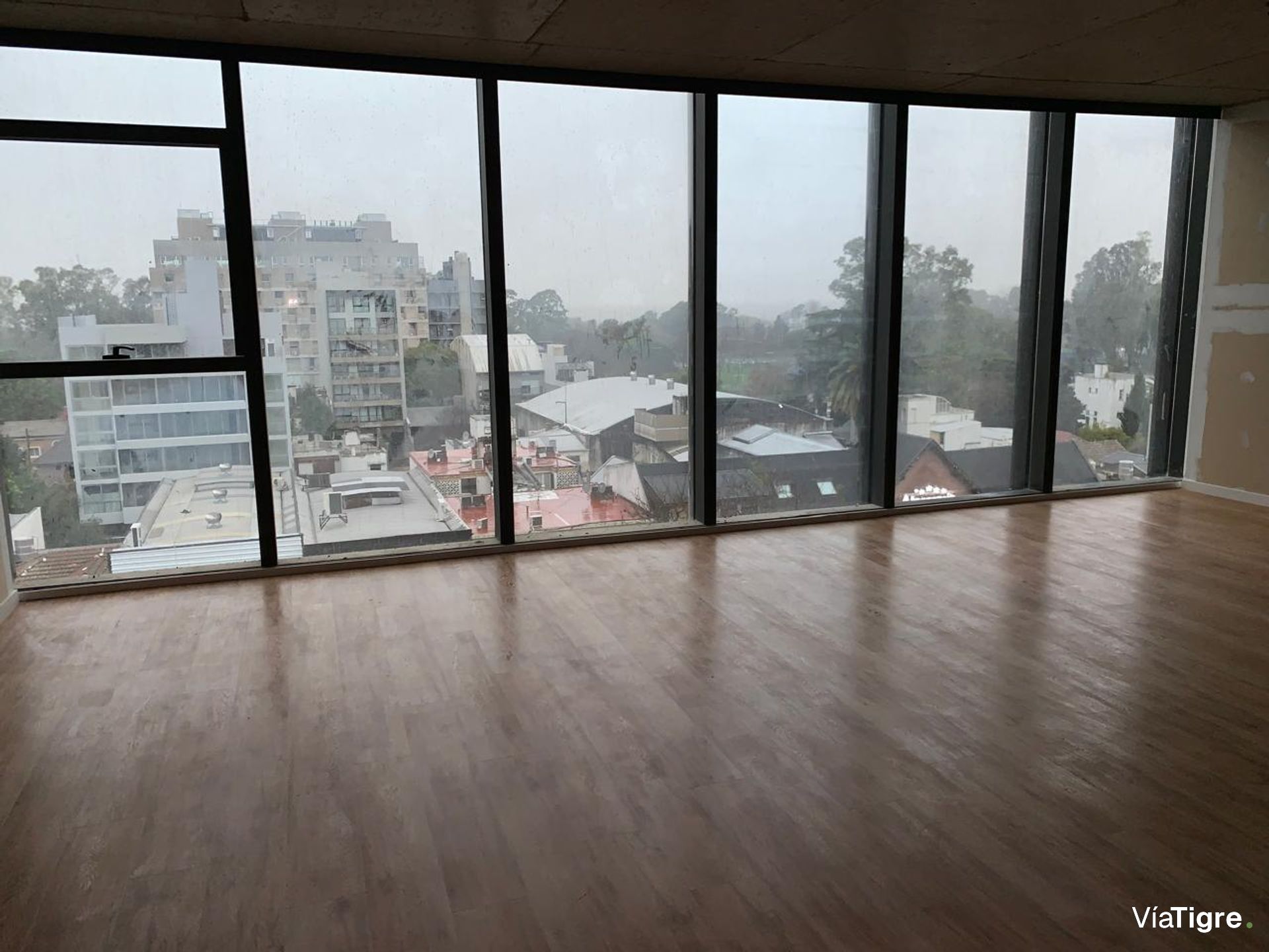 Oficina Premium Nuevo Frente Vista al Rio Cocheras