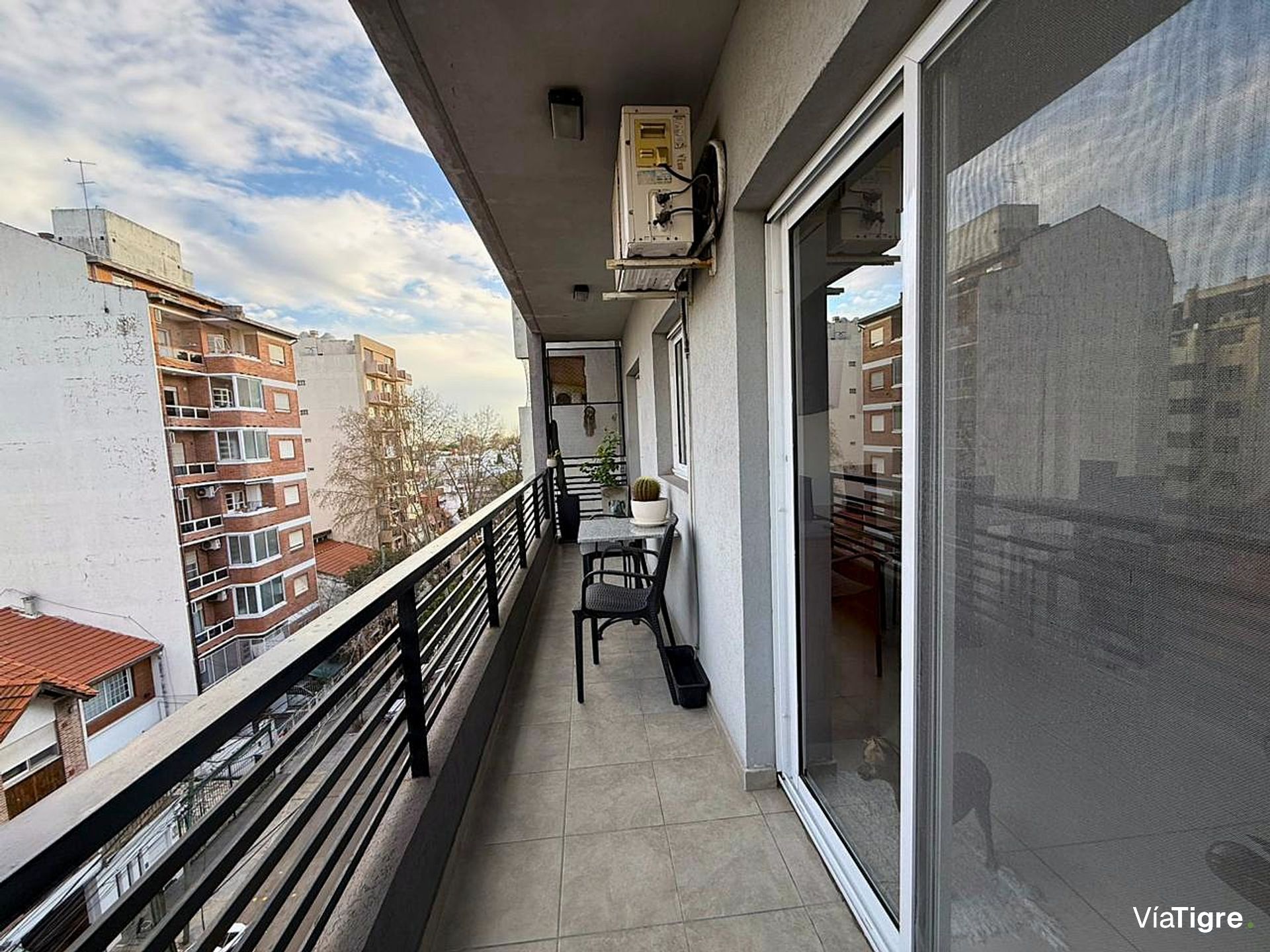 Venta Departamento 2 Ambientes Cochera Florida