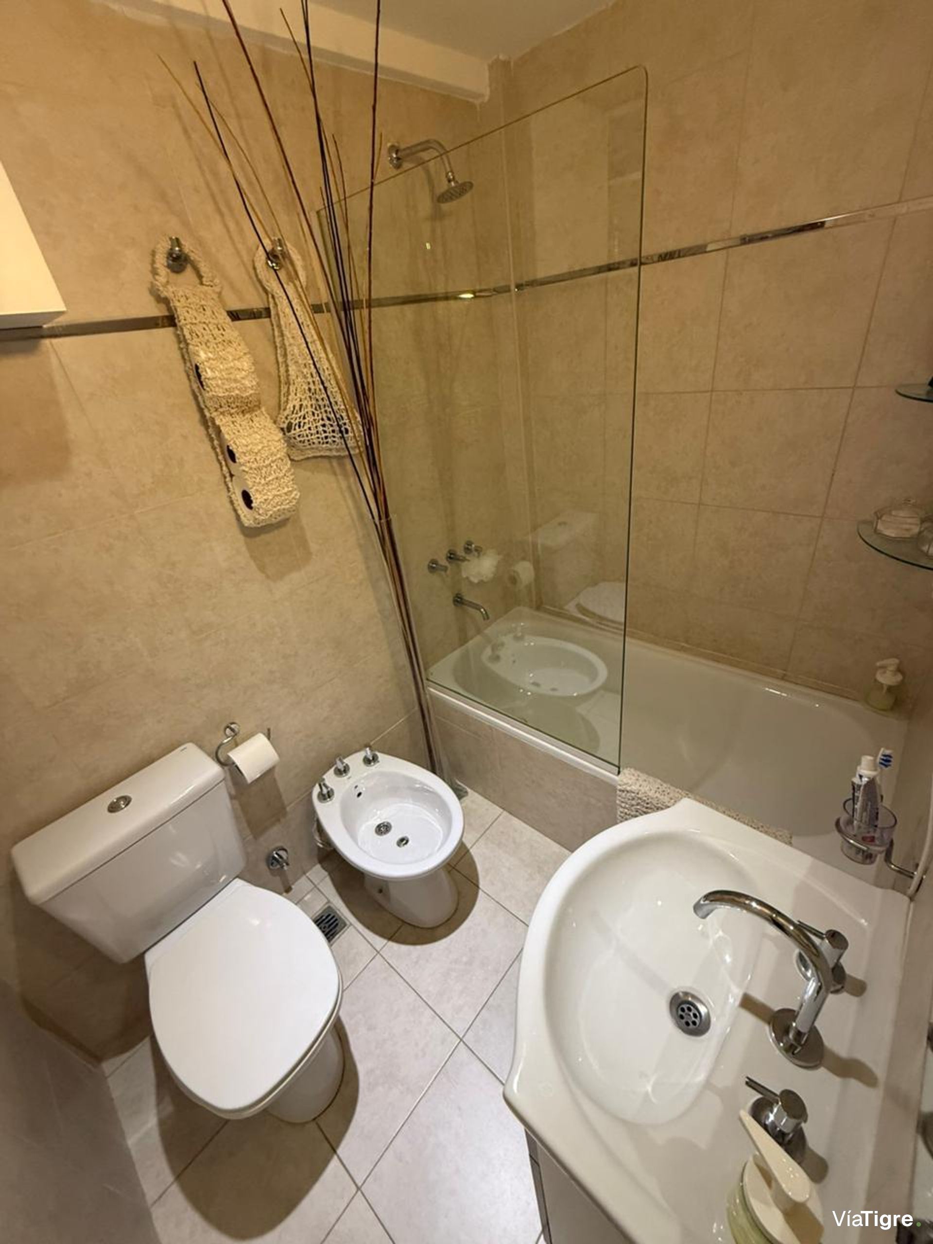 Venta Departamento 2 Ambientes Cochera Florida