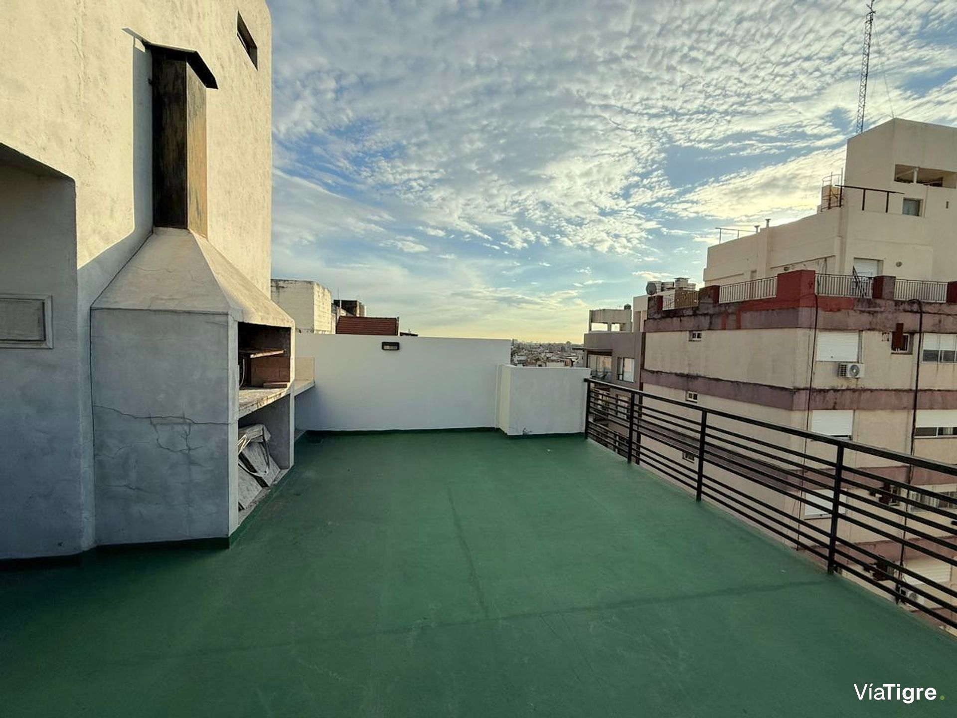 Venta Departamento 2 Ambientes Cochera Florida