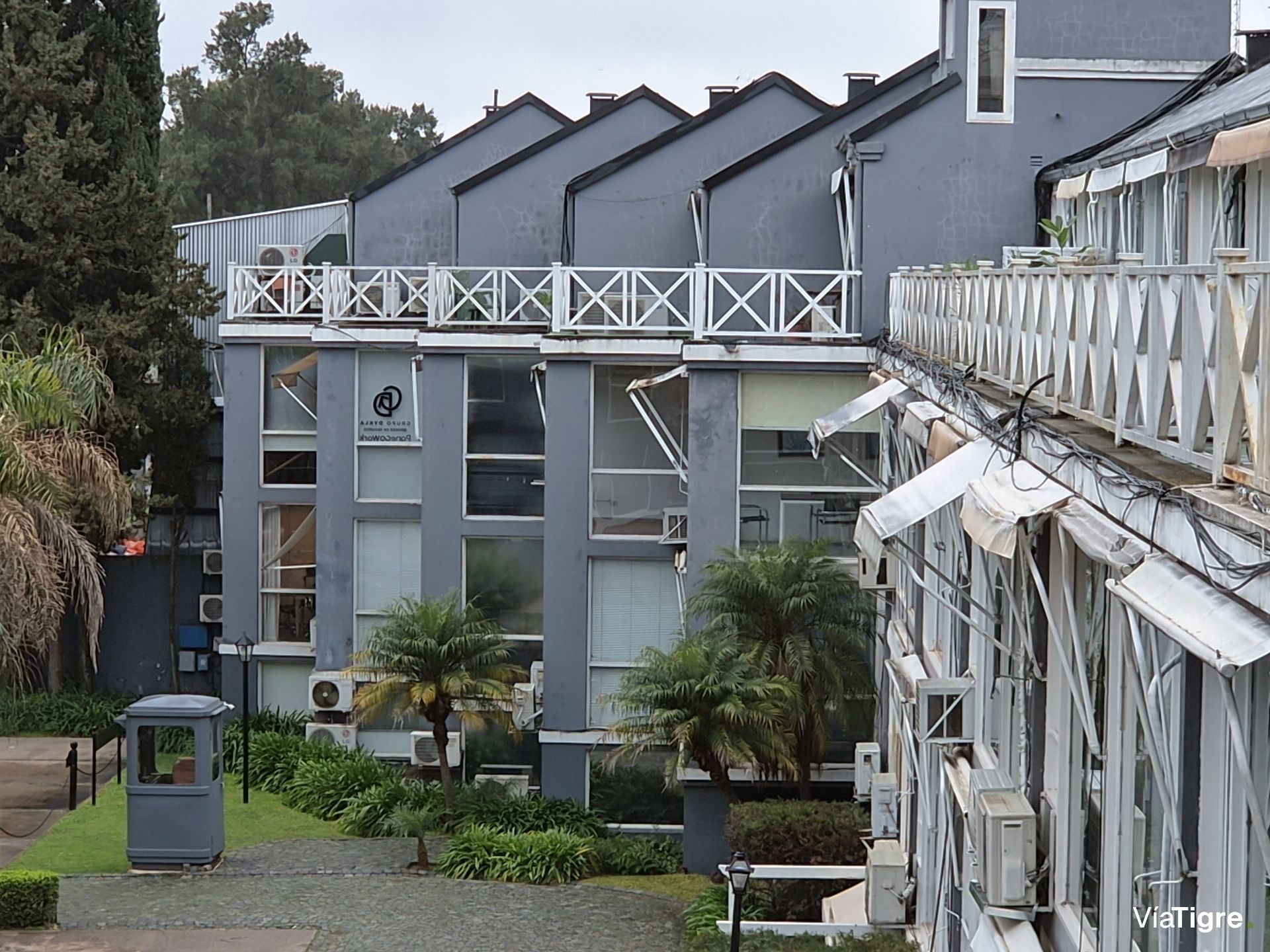 Oficina Comercial En Alquiler 3 Amb San Isidro
