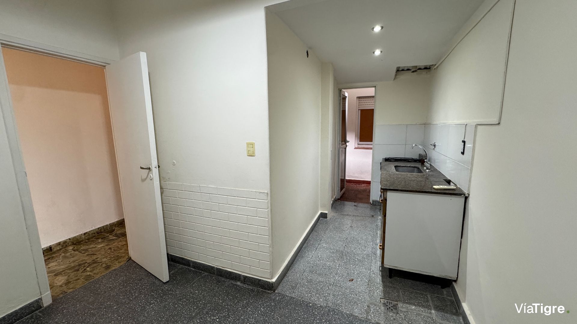 Alquiler Depto 2 Ambientes Con Patio Y Terraza