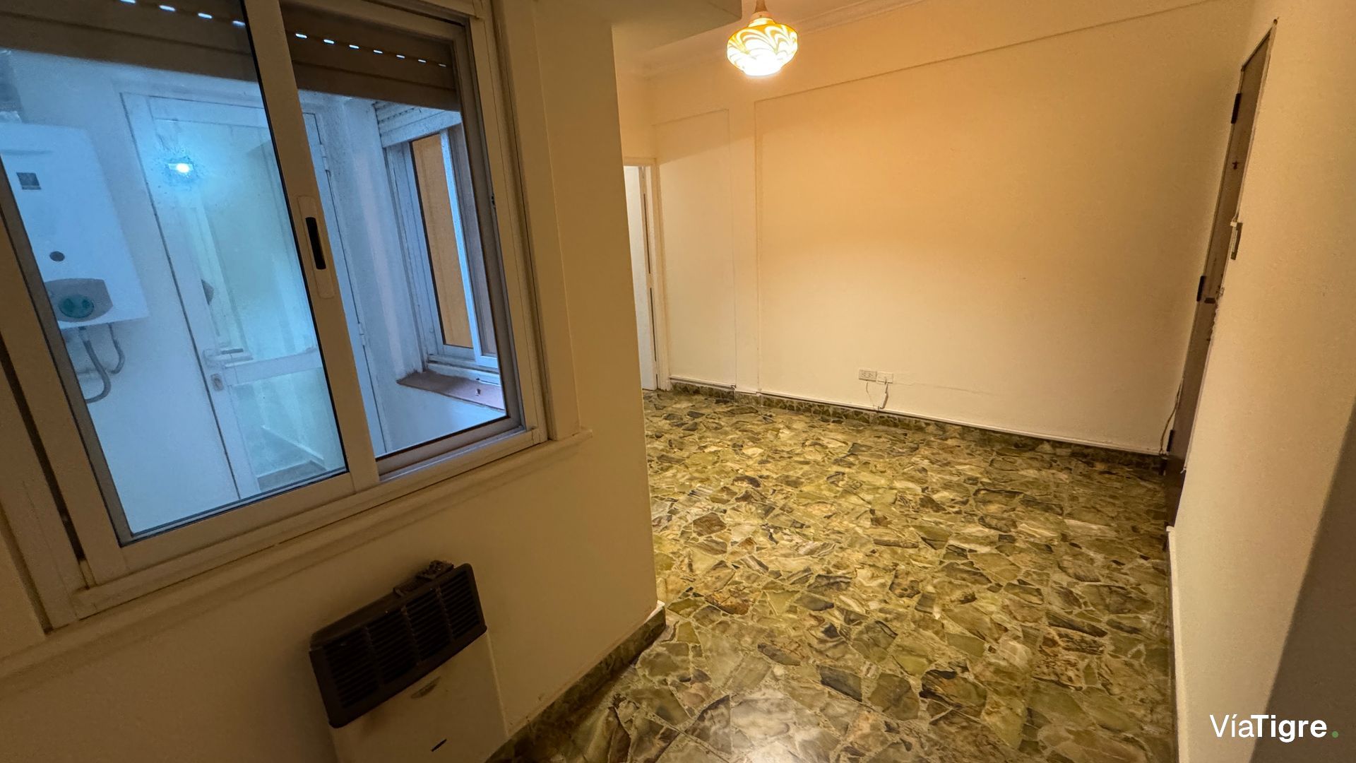 Alquiler Depto 2 Ambientes Con Patio Y Terraza