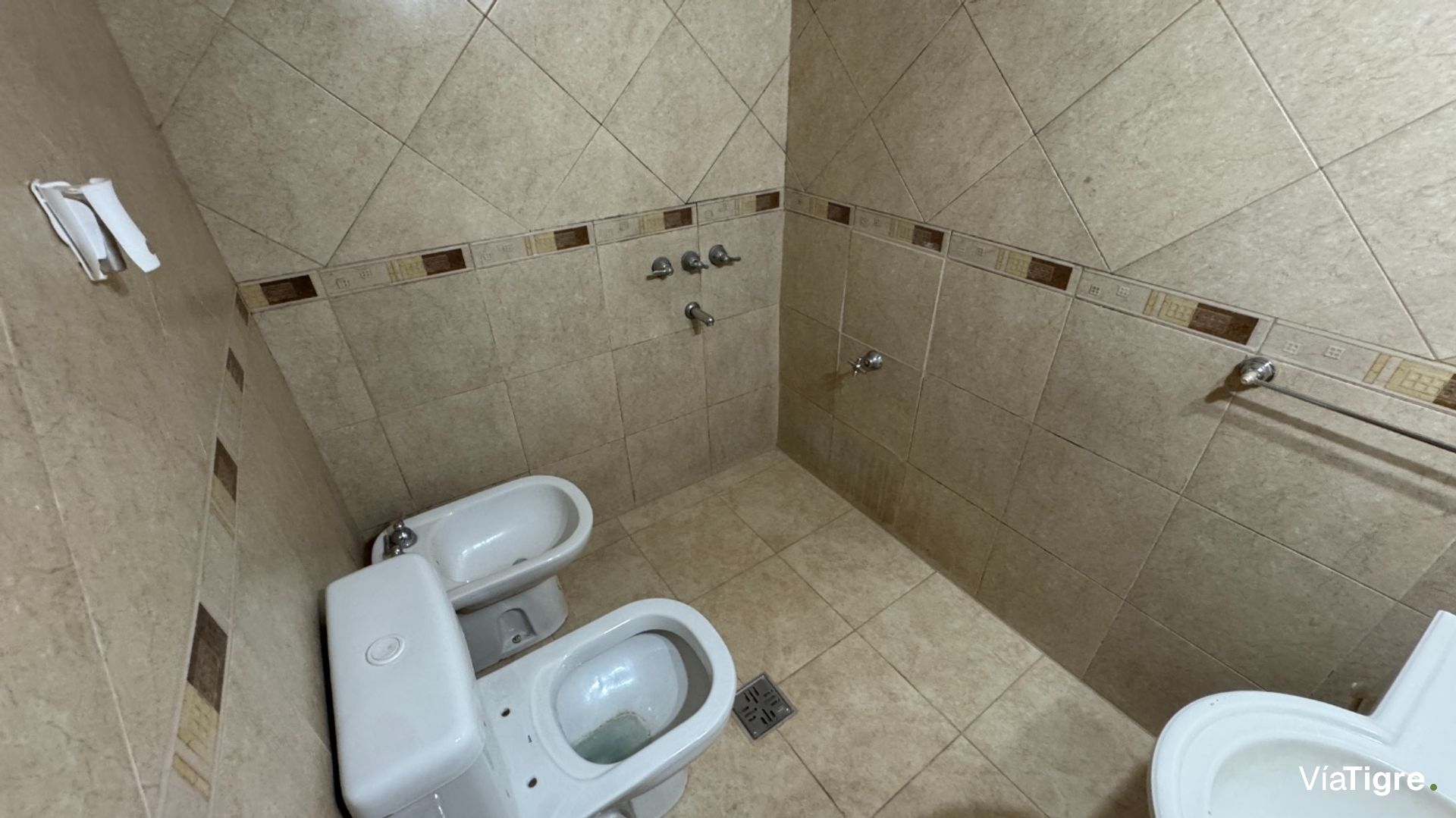 Alquiler Depto 2 Ambientes Con Patio Y Terraza