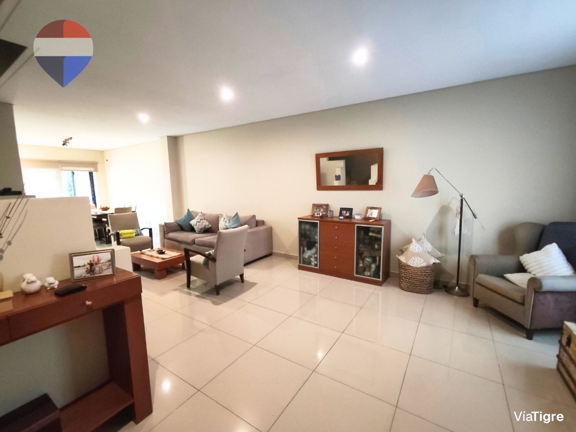 Ventan casa duplex 5 amb parque garage 4 autos
