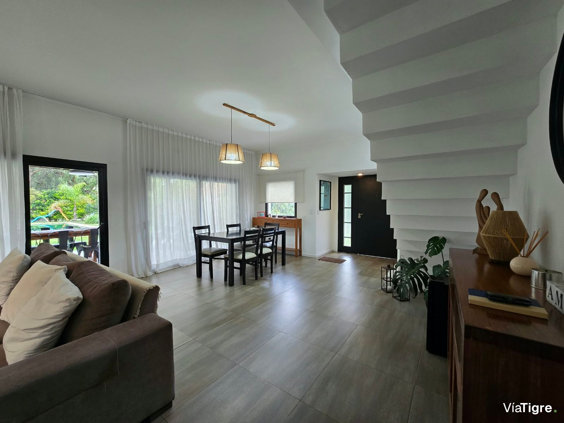 Venta De Casa En Barrio Santa Teresa-Lote Interno
