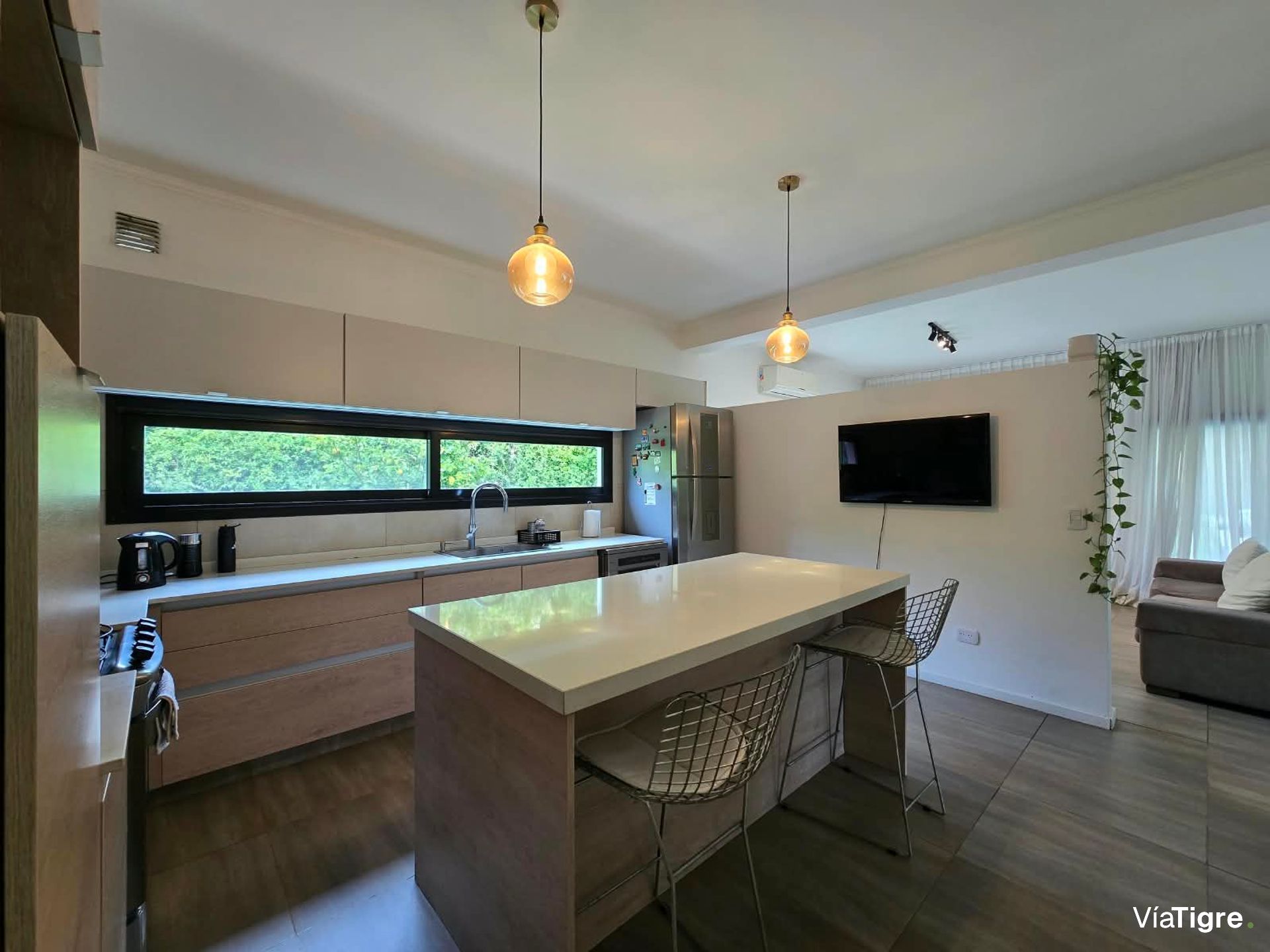 Venta De Casa En Barrio Santa Teresa-Lote Interno