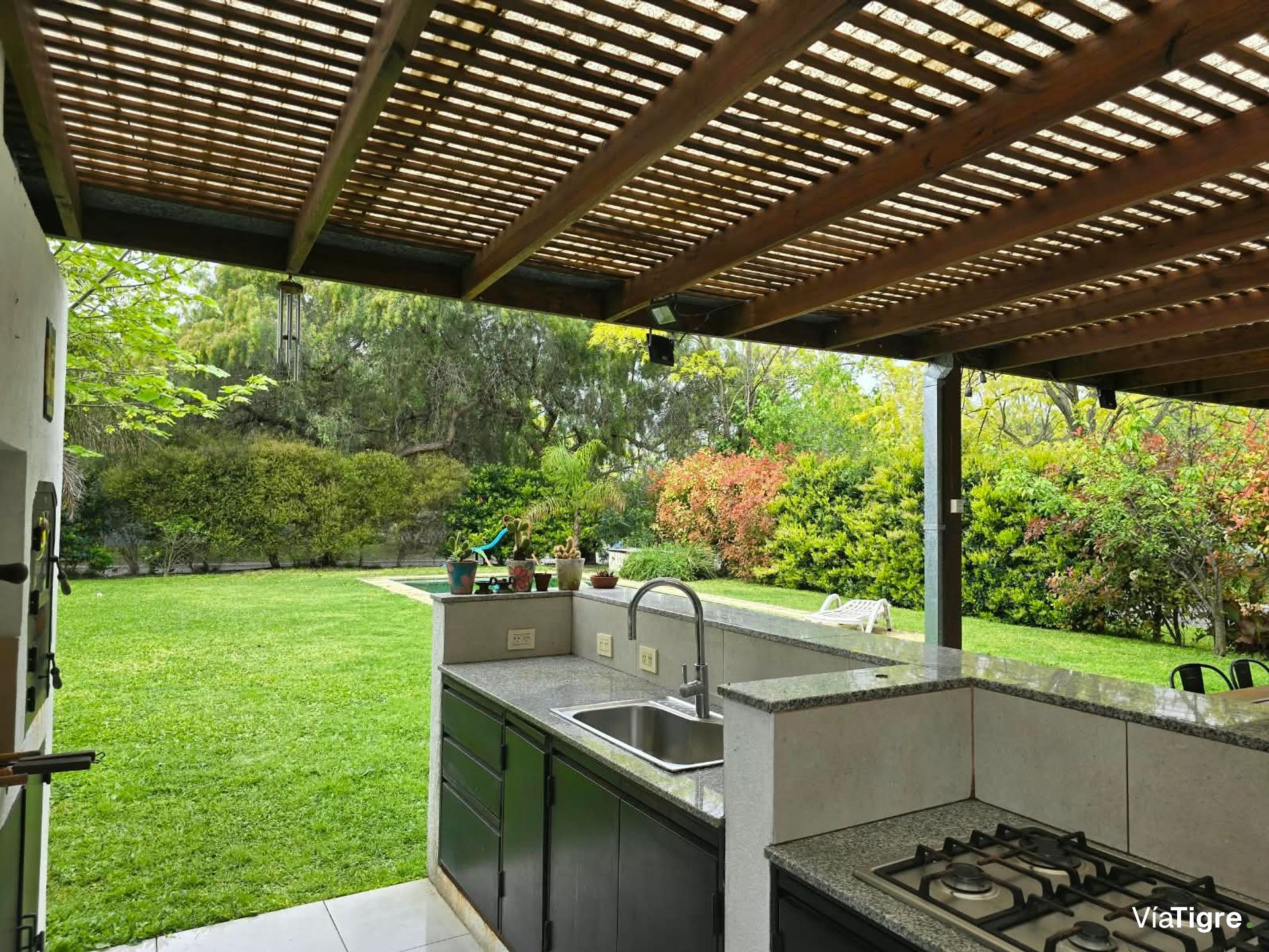 Venta De Casa En Barrio Santa Teresa-Lote Interno